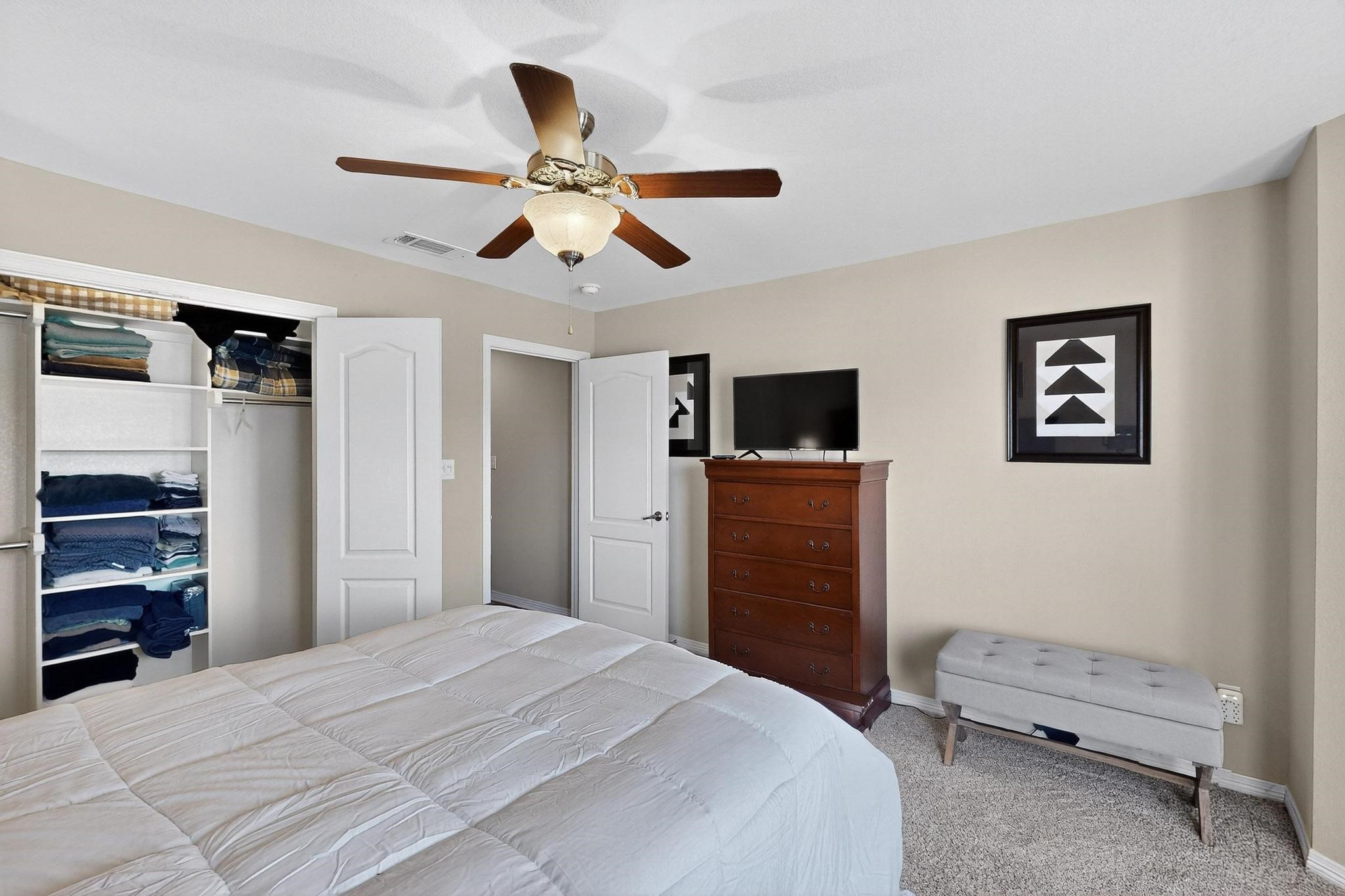 1115 Cresthaven Drive 13