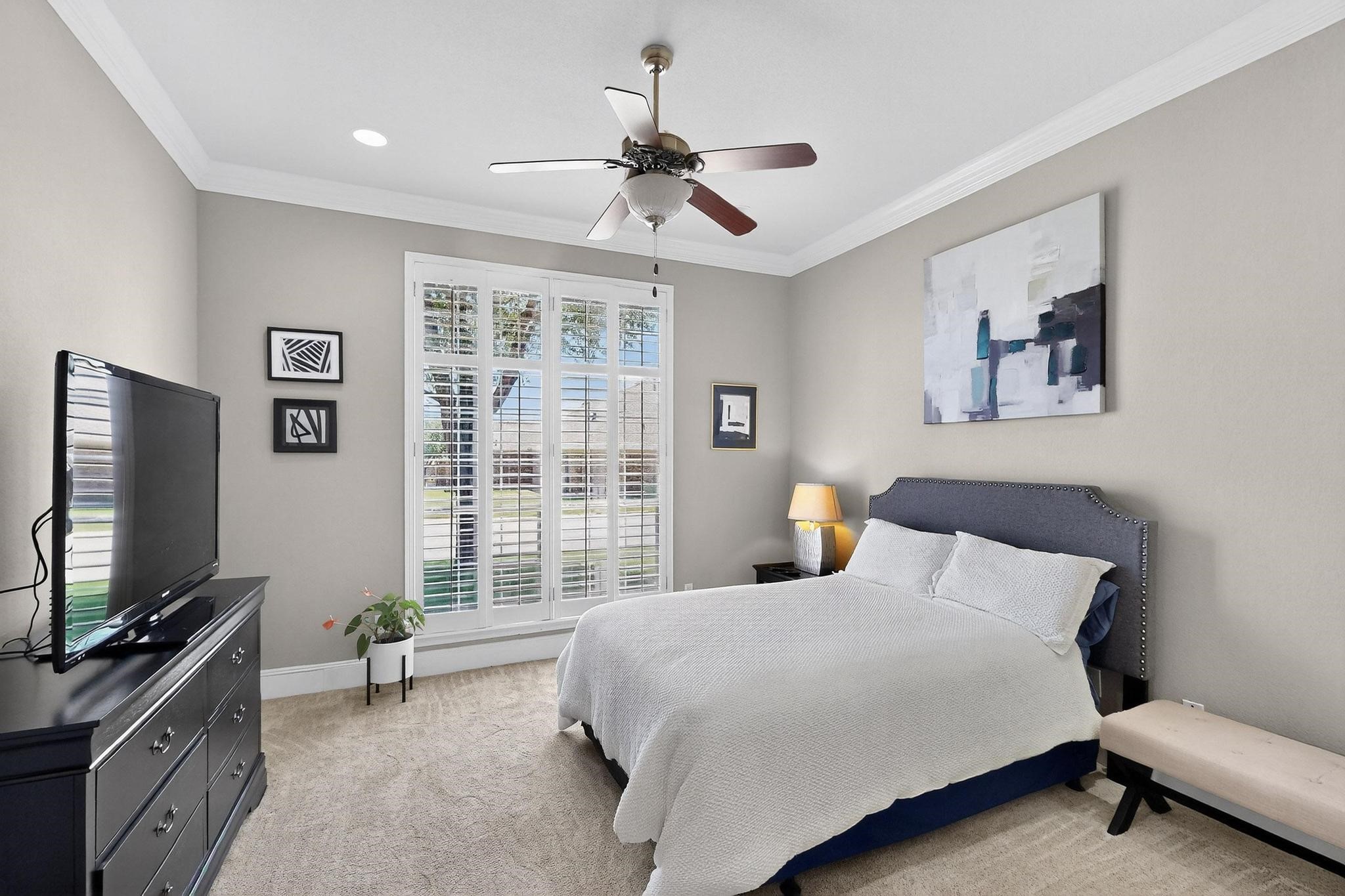 1115 Cresthaven Drive 13