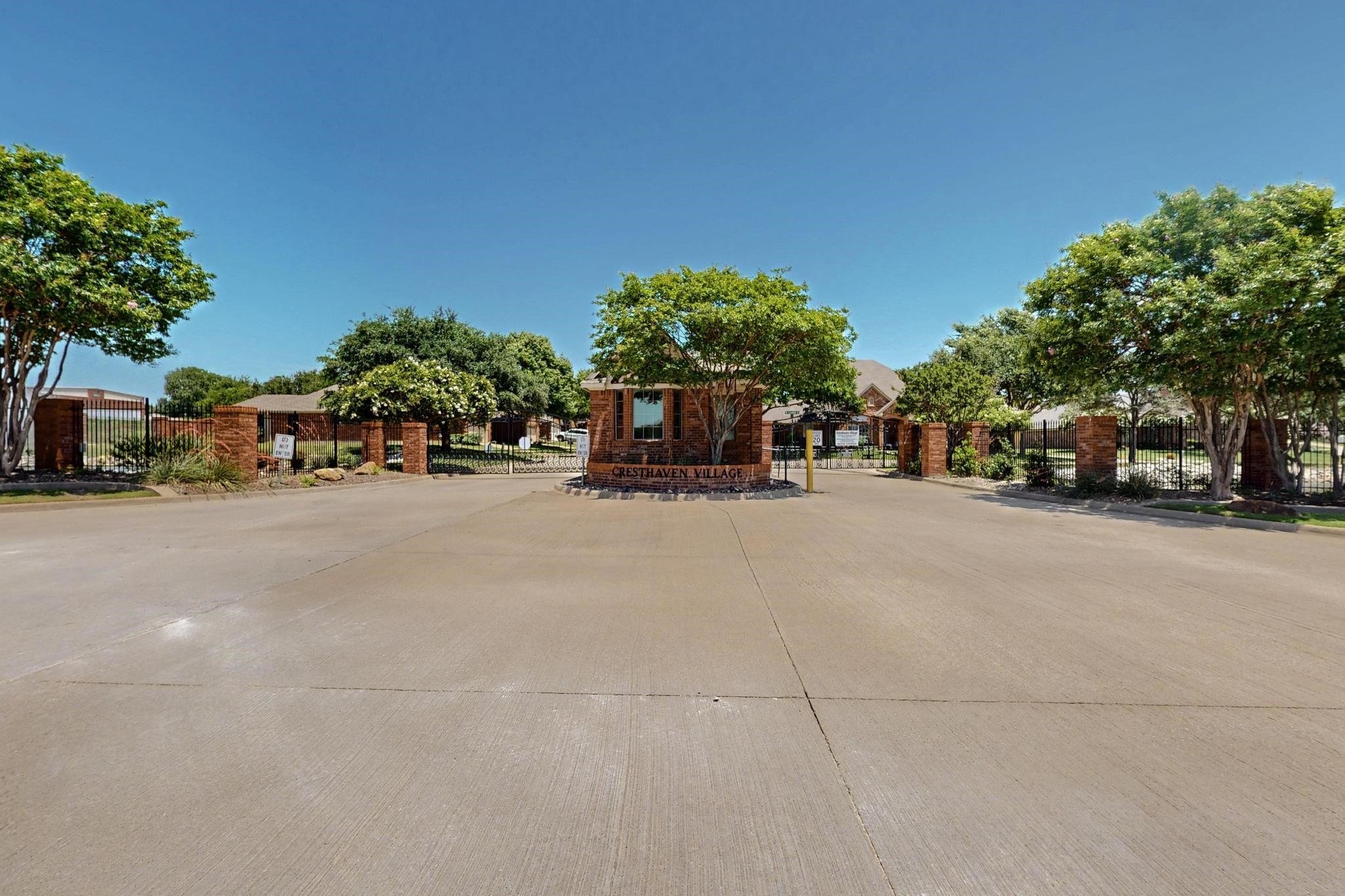 1115 Cresthaven Drive 13