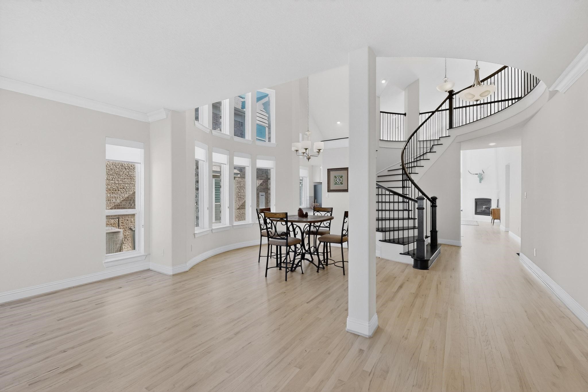 312 Chandan Way