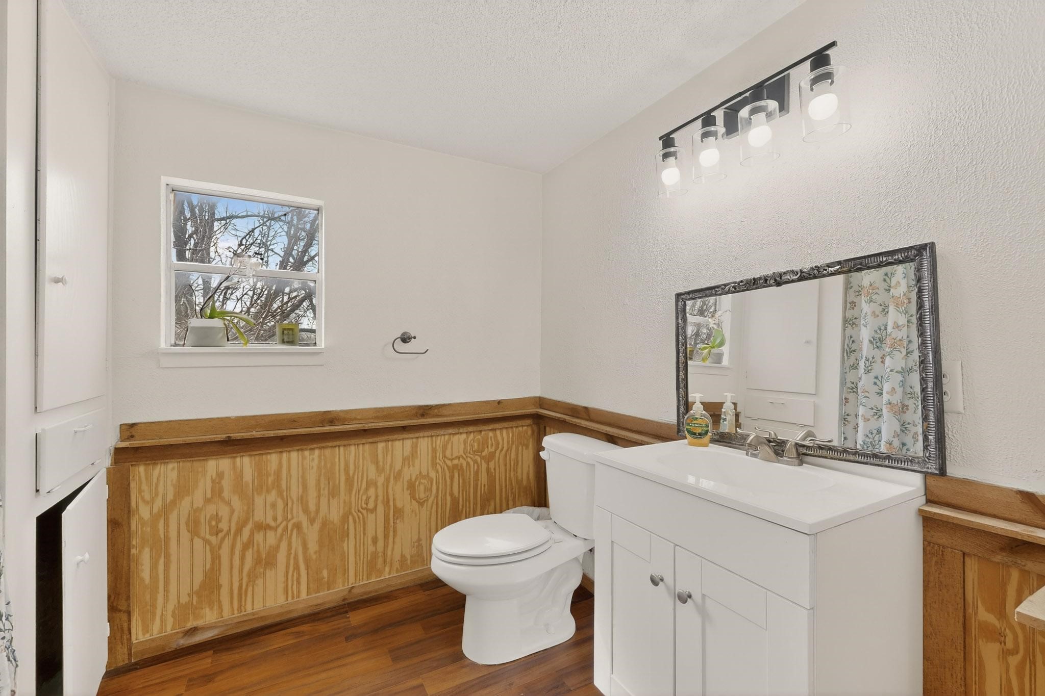 4405 Chisholm Trail