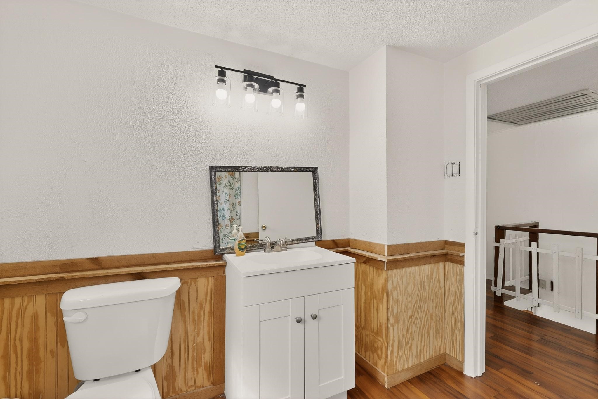 4405 Chisholm Trail
