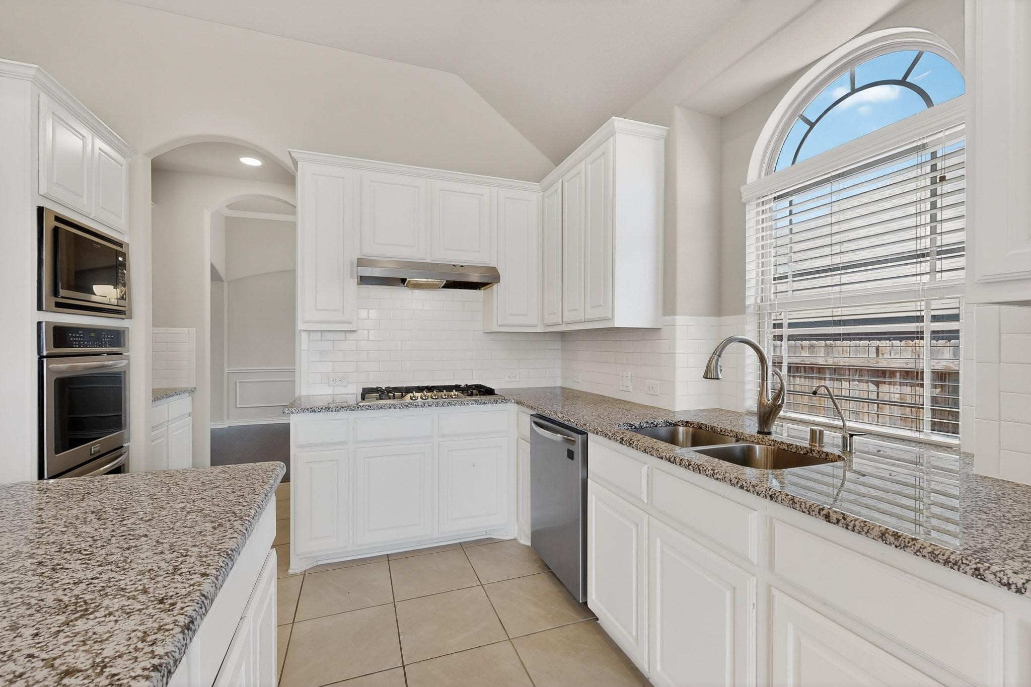 909 Foxtail Drive