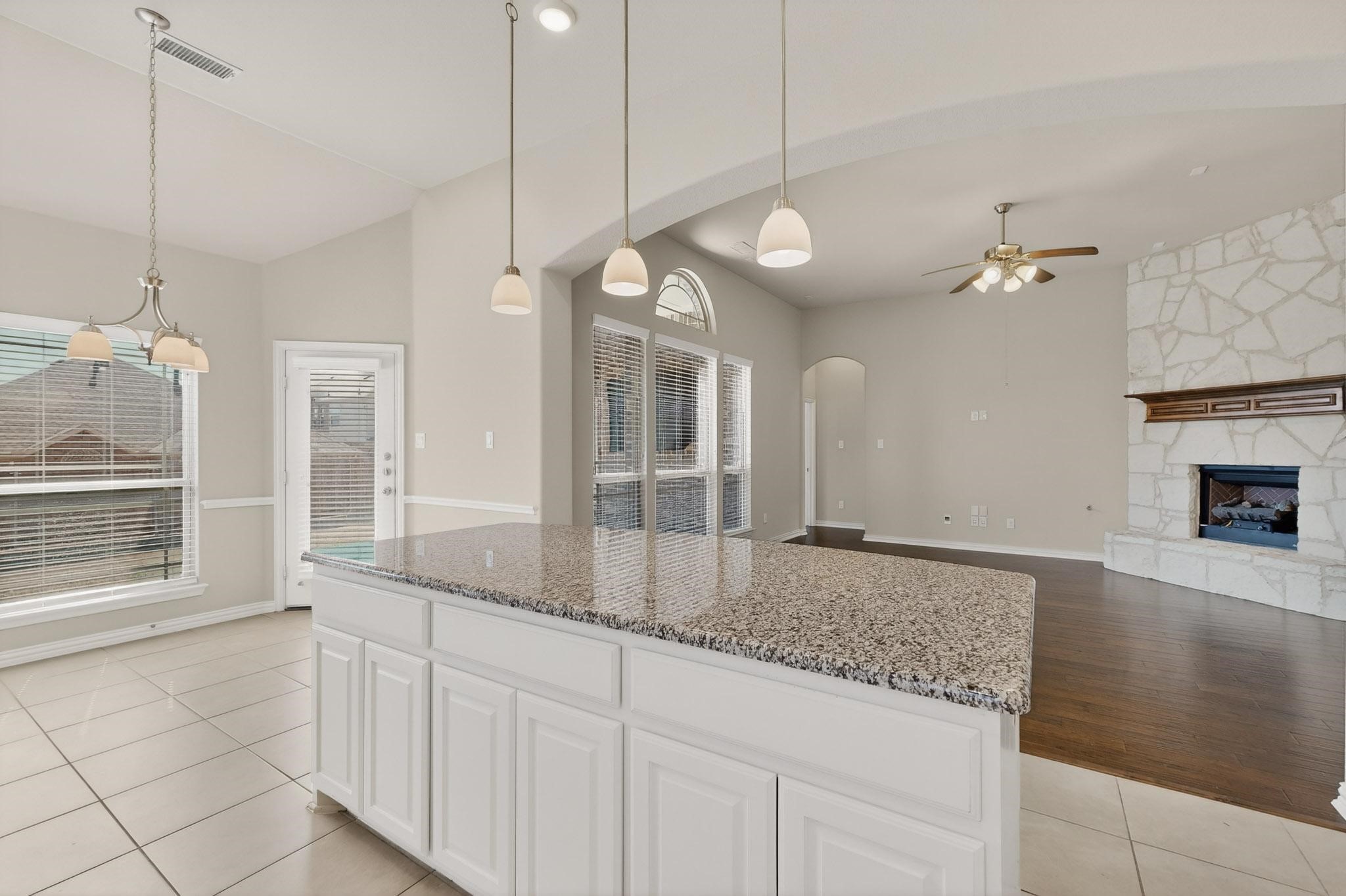 909 Foxtail Drive