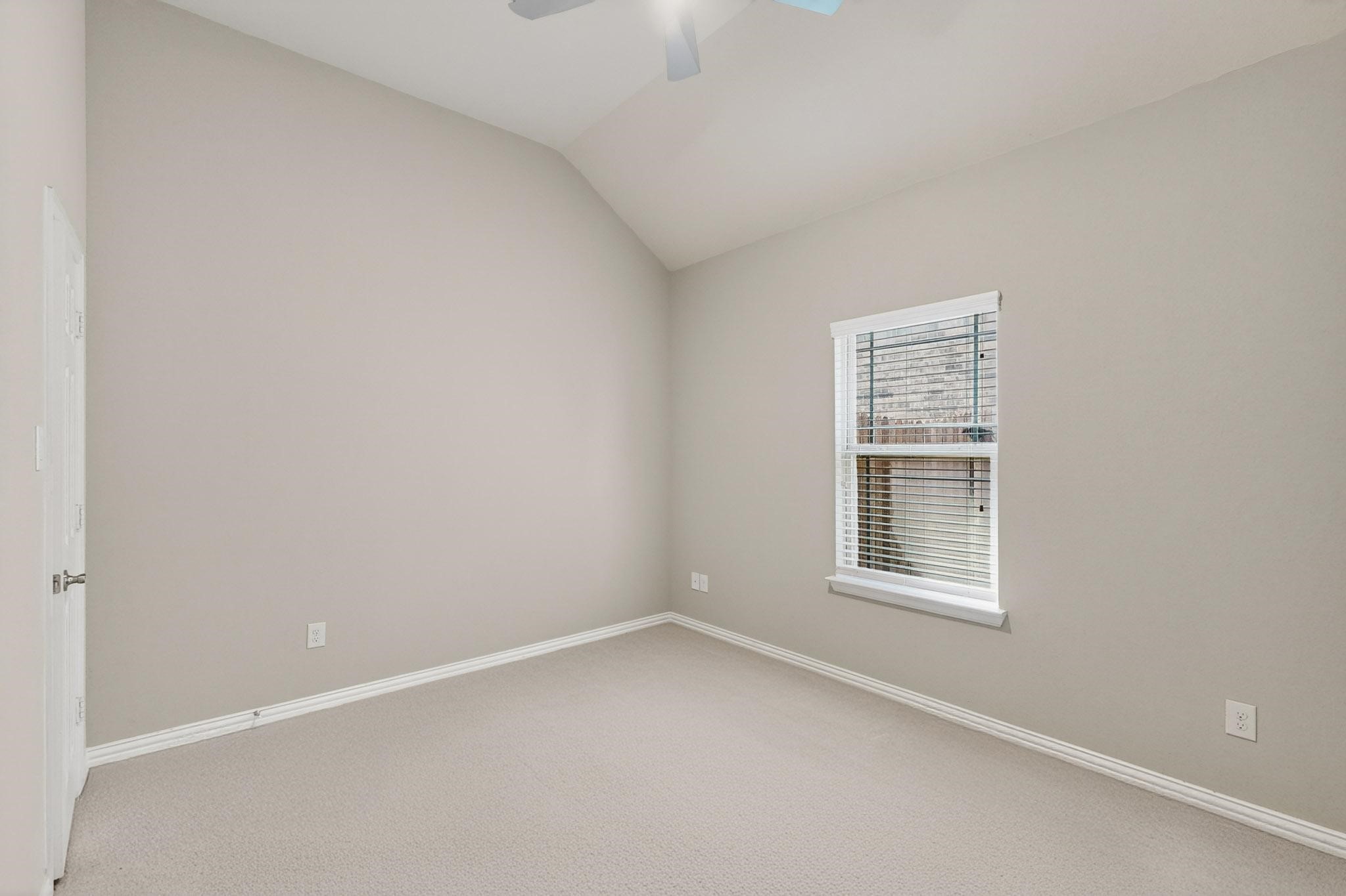 909 Foxtail Drive