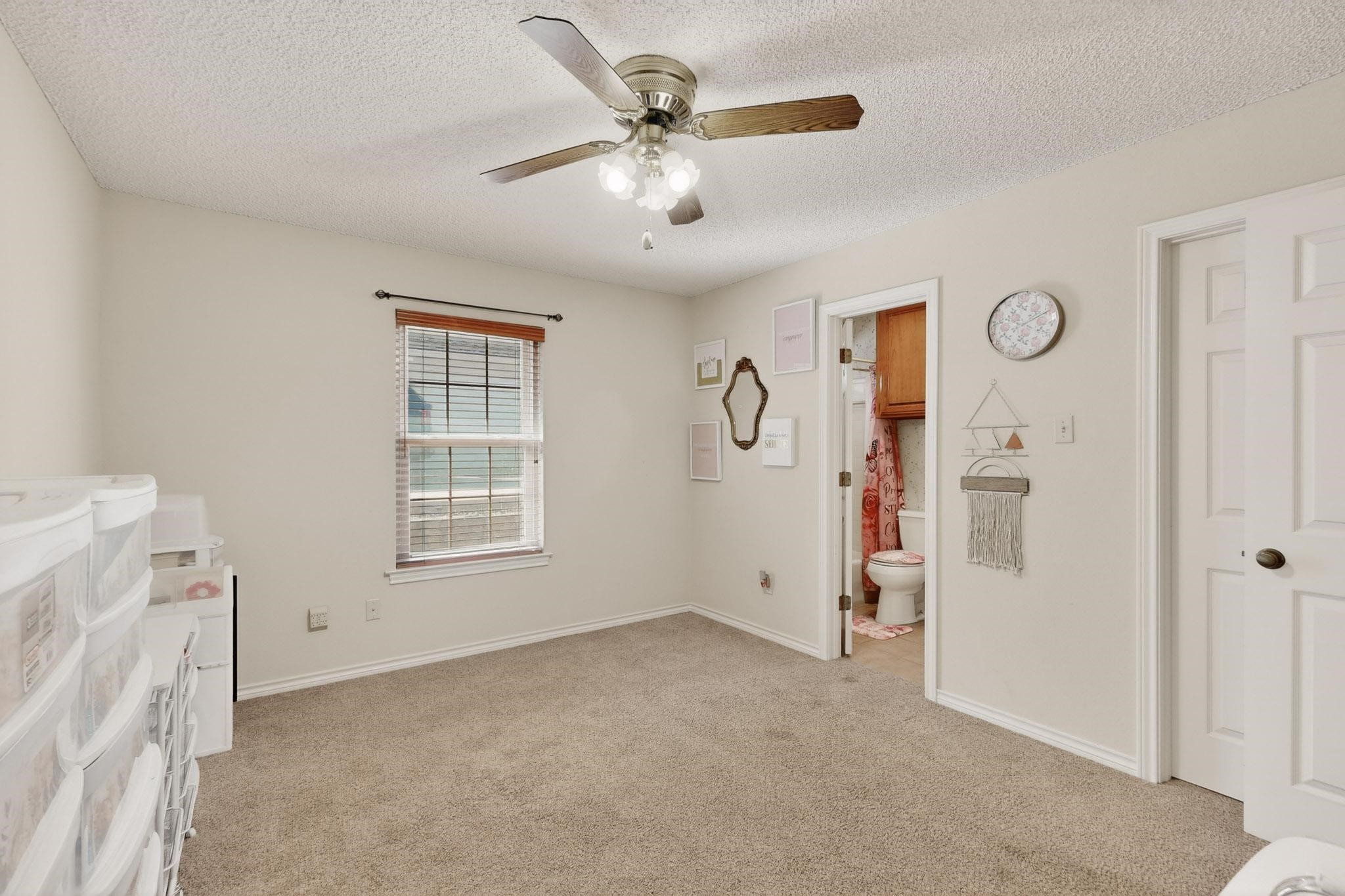 1110 Shady Oak Trail