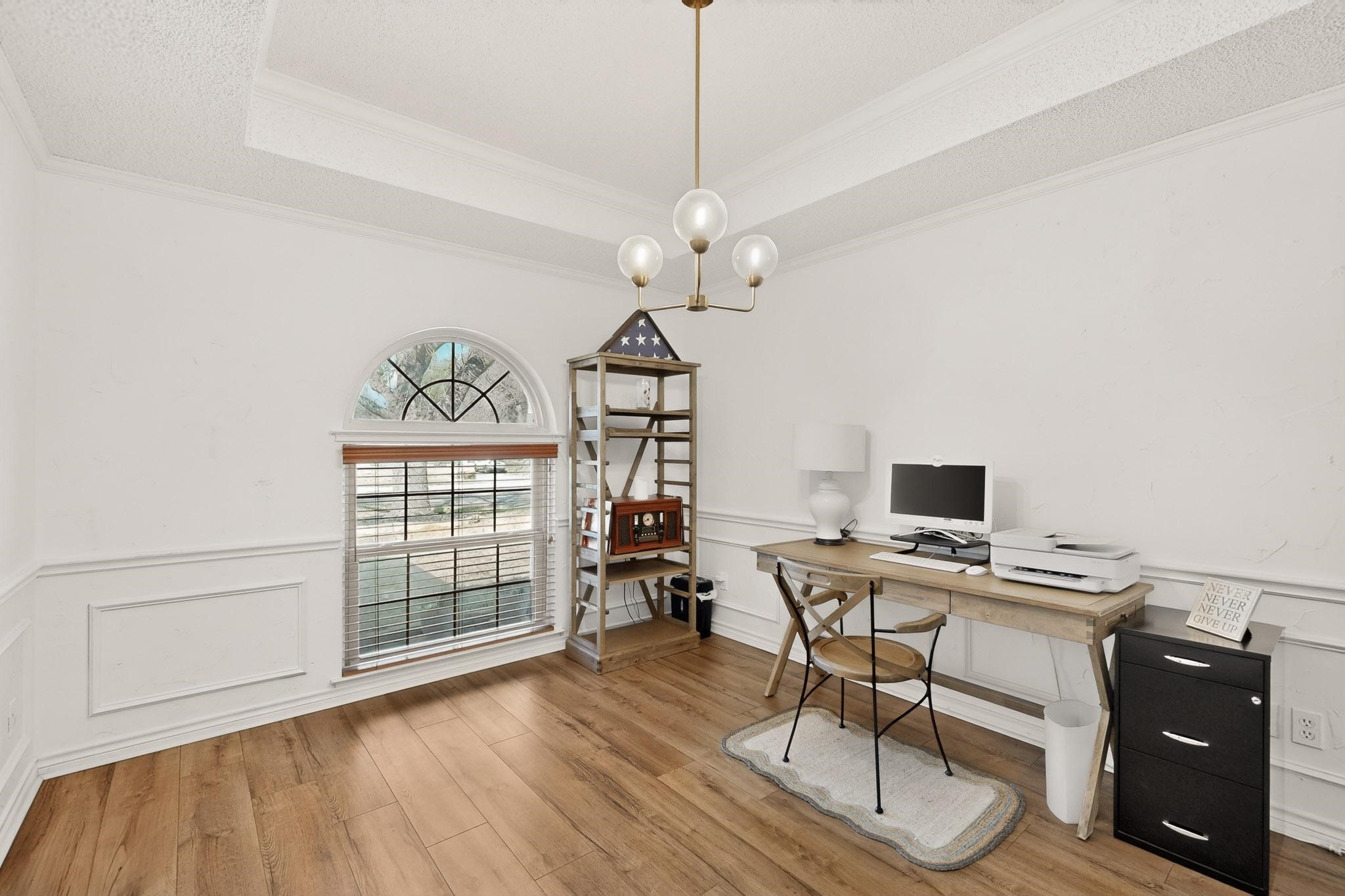 1110 Shady Oak Trail