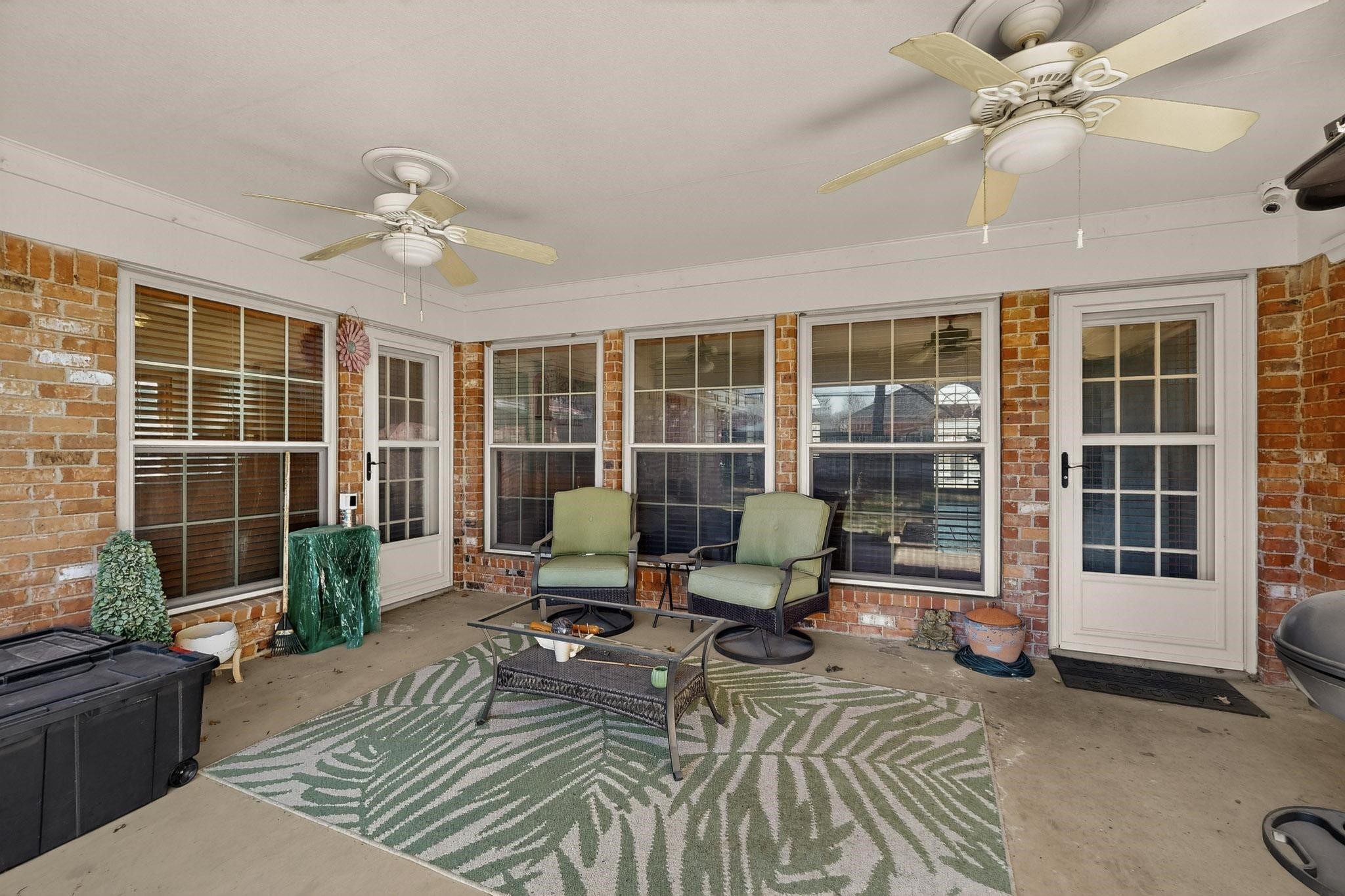 1110 Shady Oak Trail