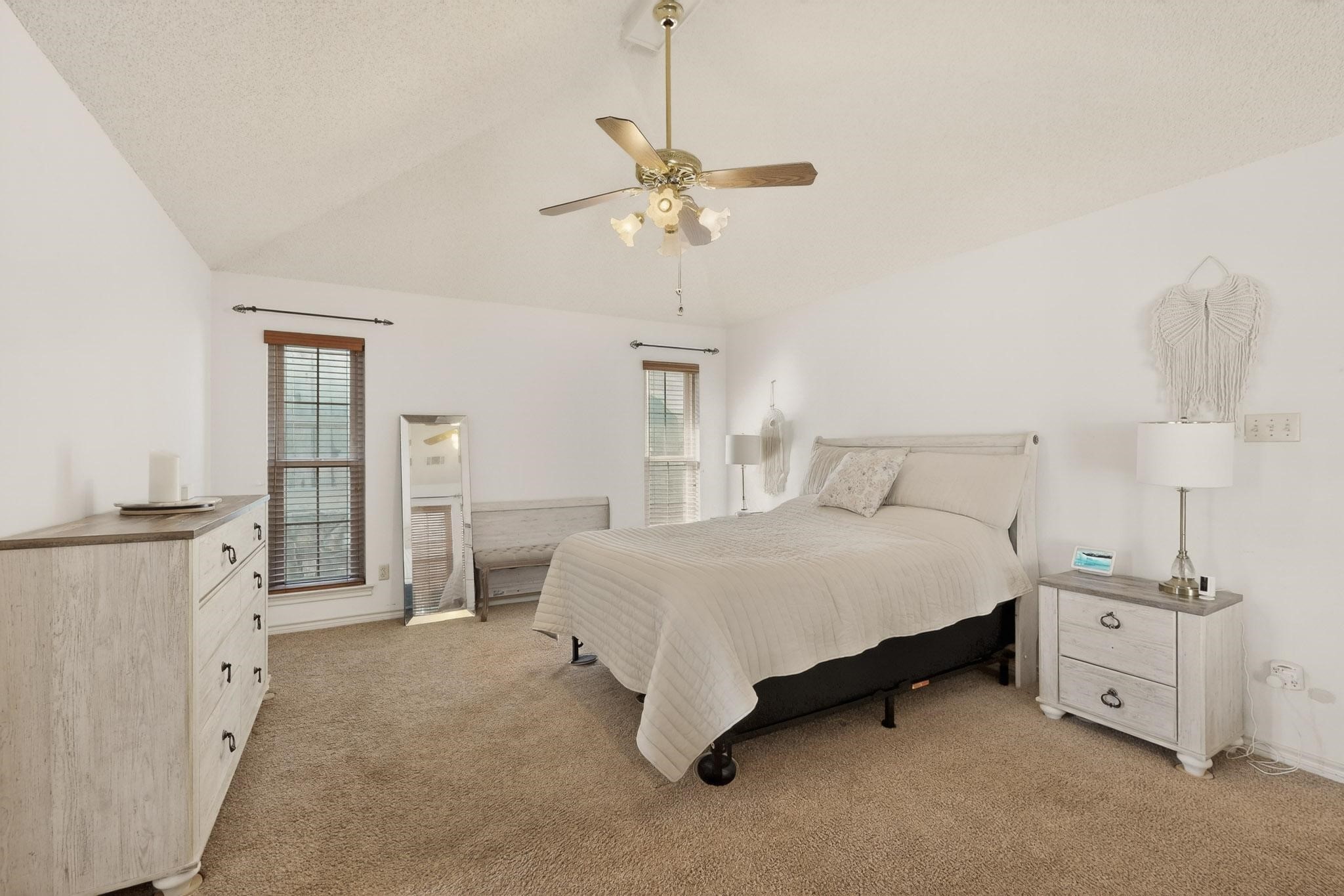 1110 Shady Oak Trail