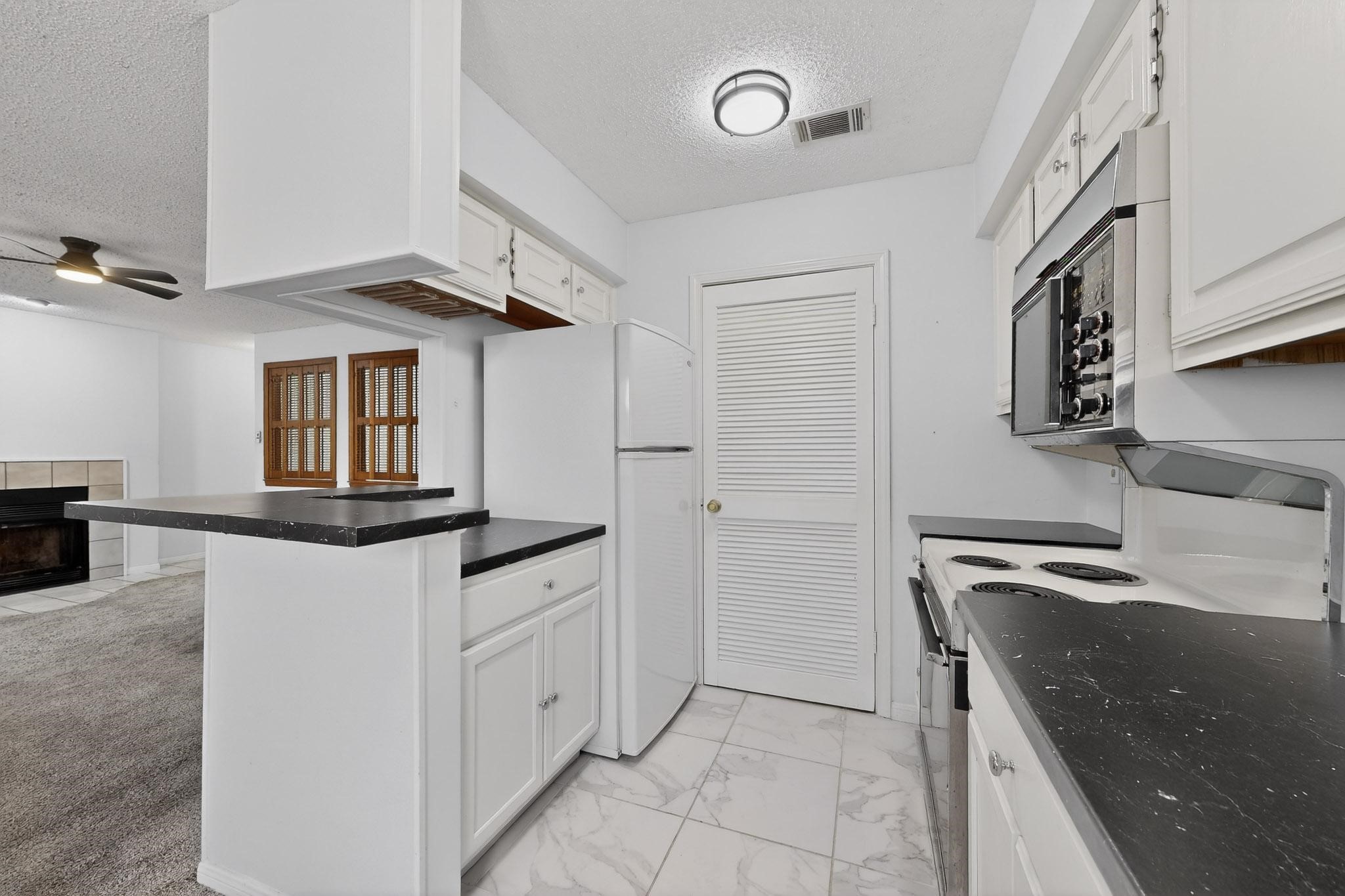 2106 Rainbow Drive 4212