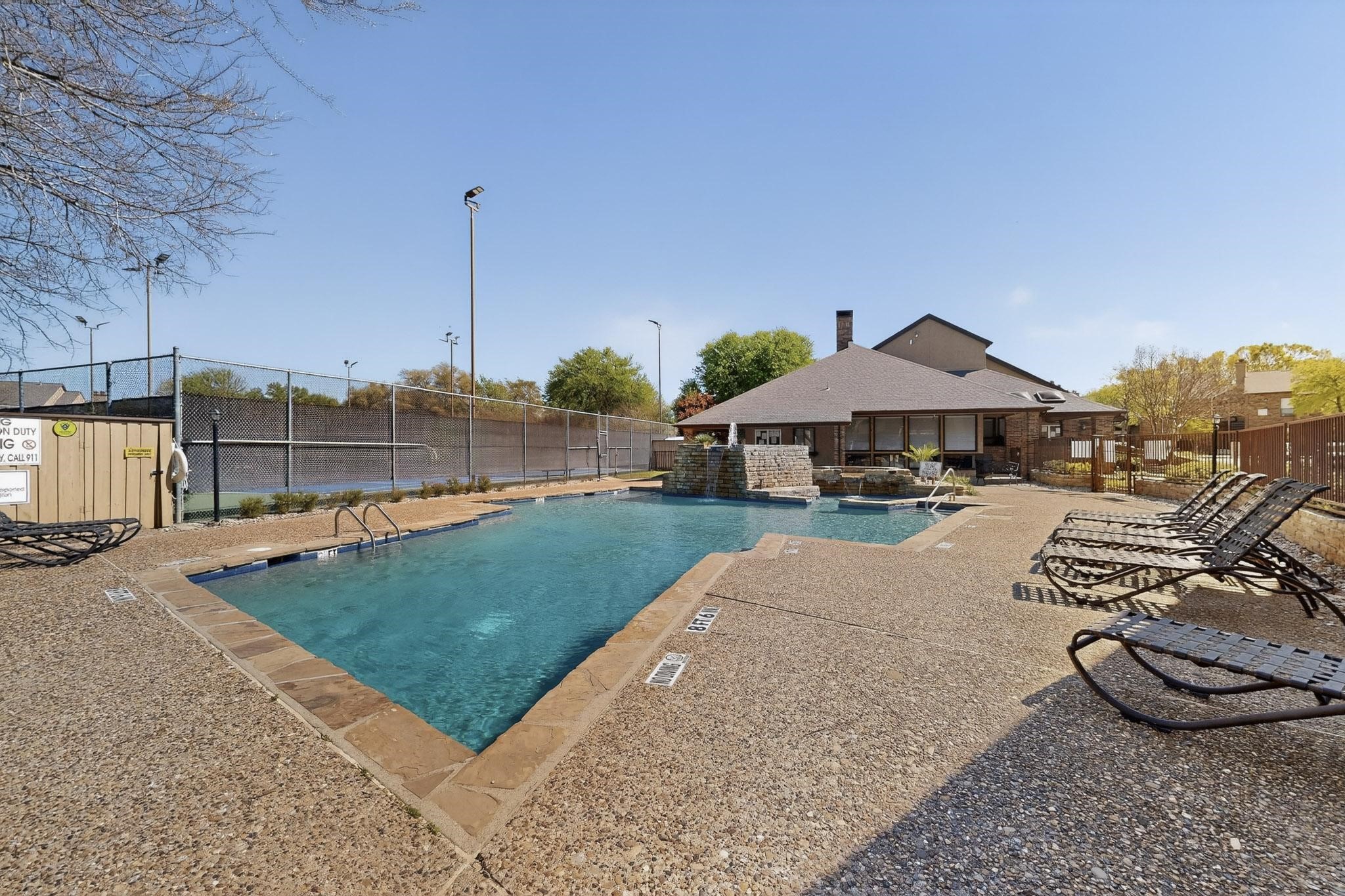 2106 Rainbow Drive 4212