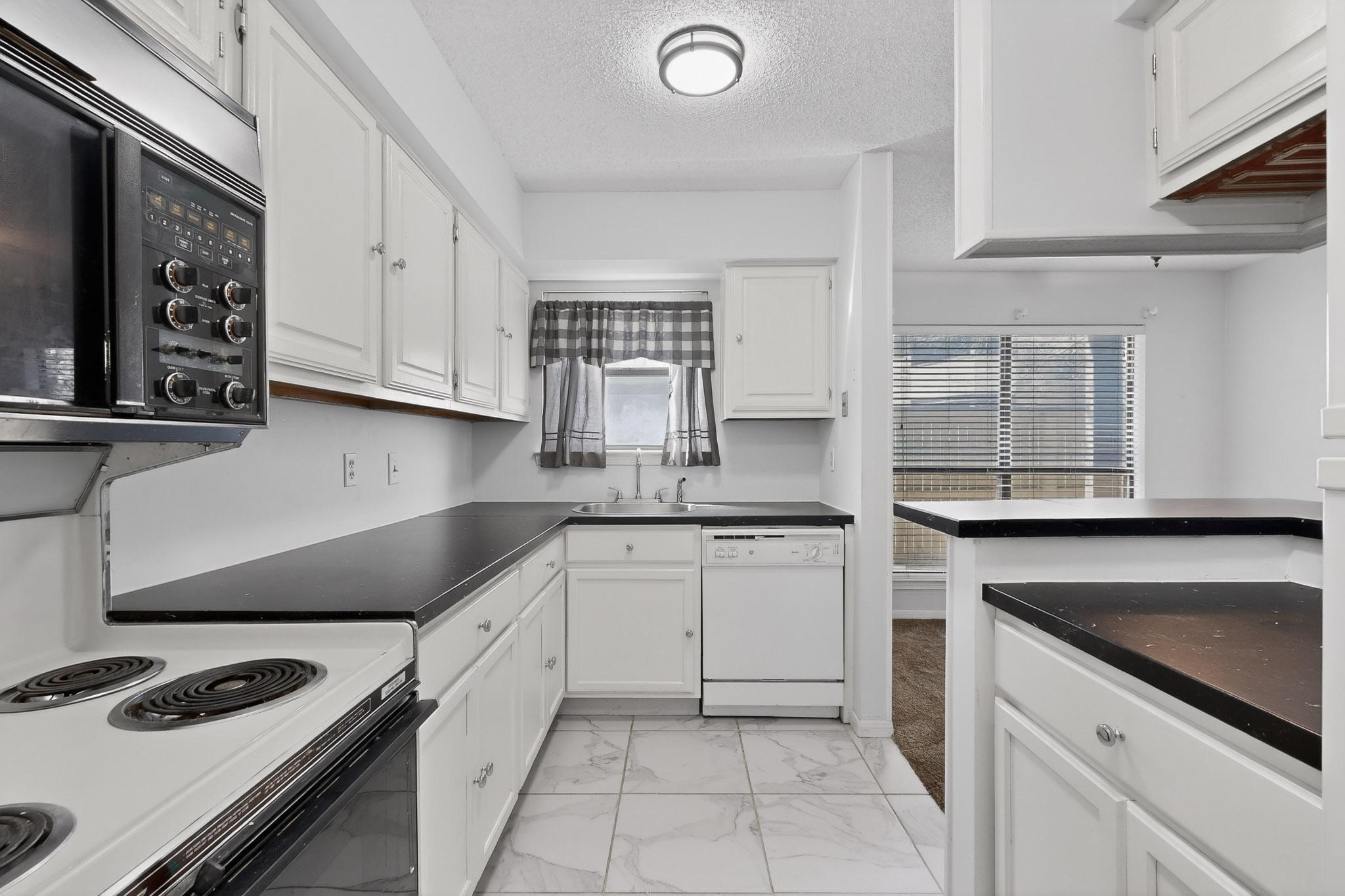 2106 Rainbow Drive 4212