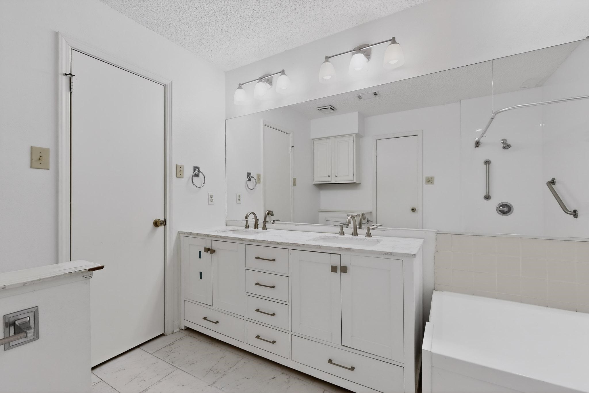 2106 Rainbow Drive 4212