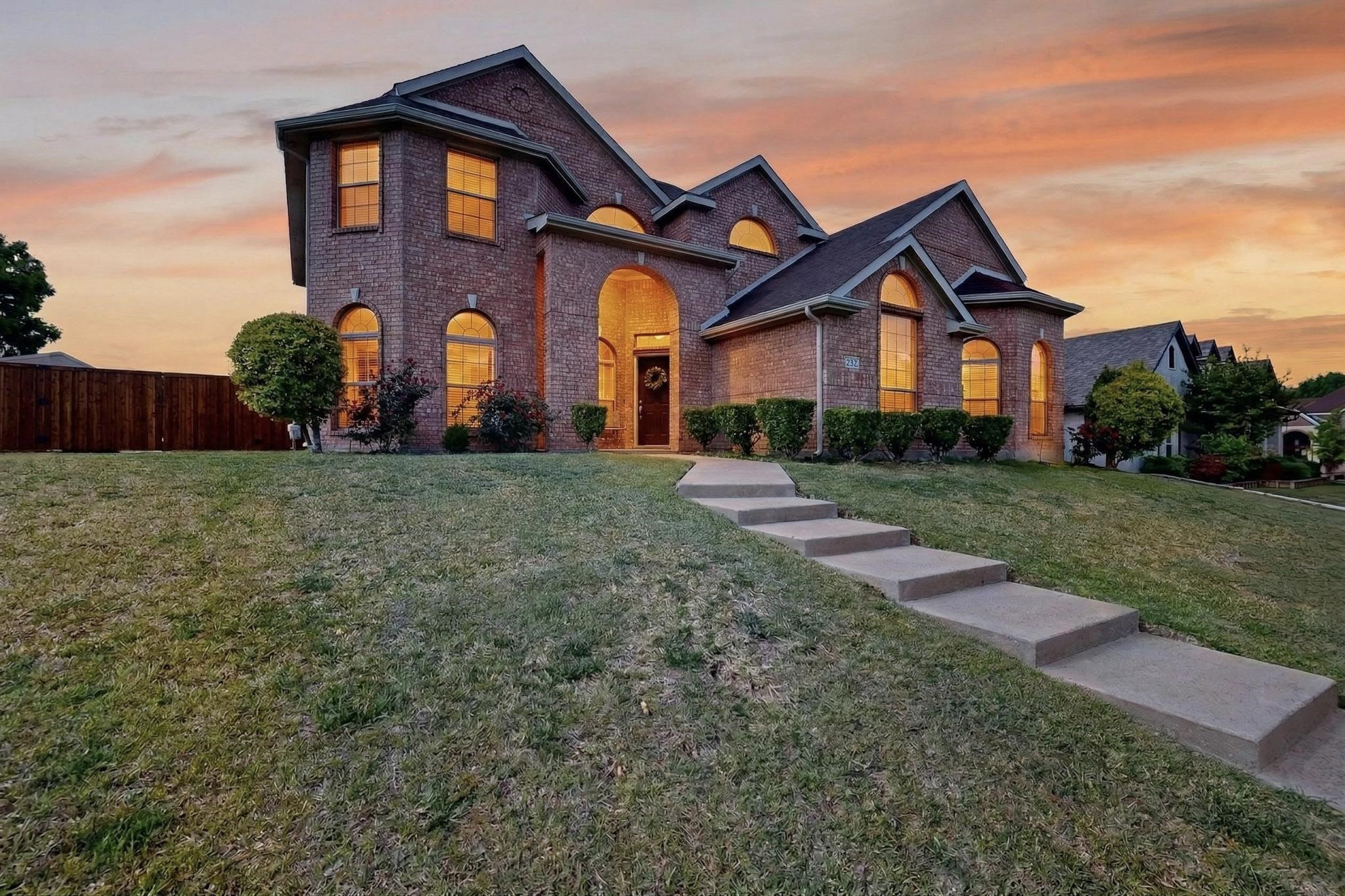232 Wellington Drive