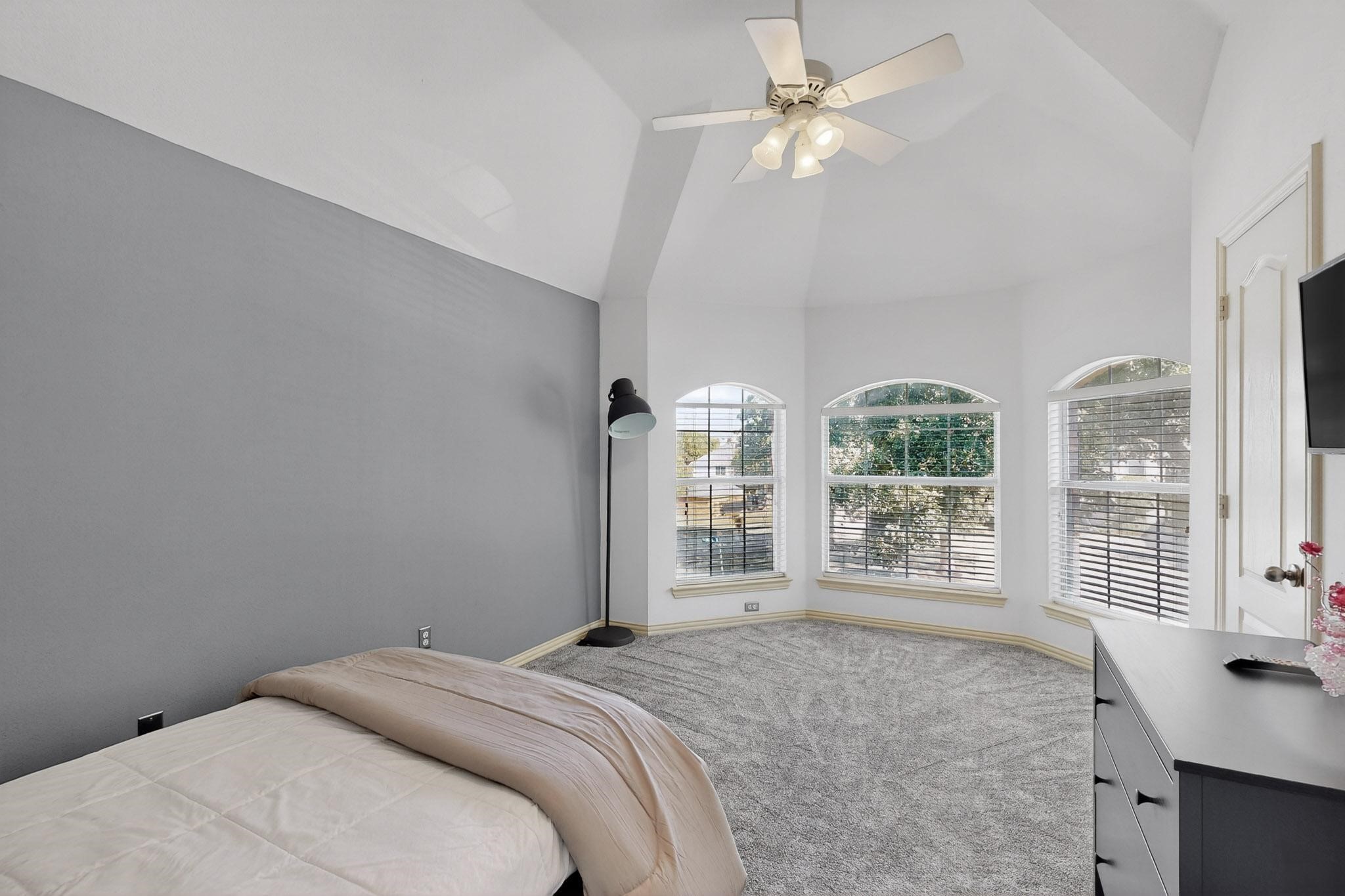 1808 Paddington Court