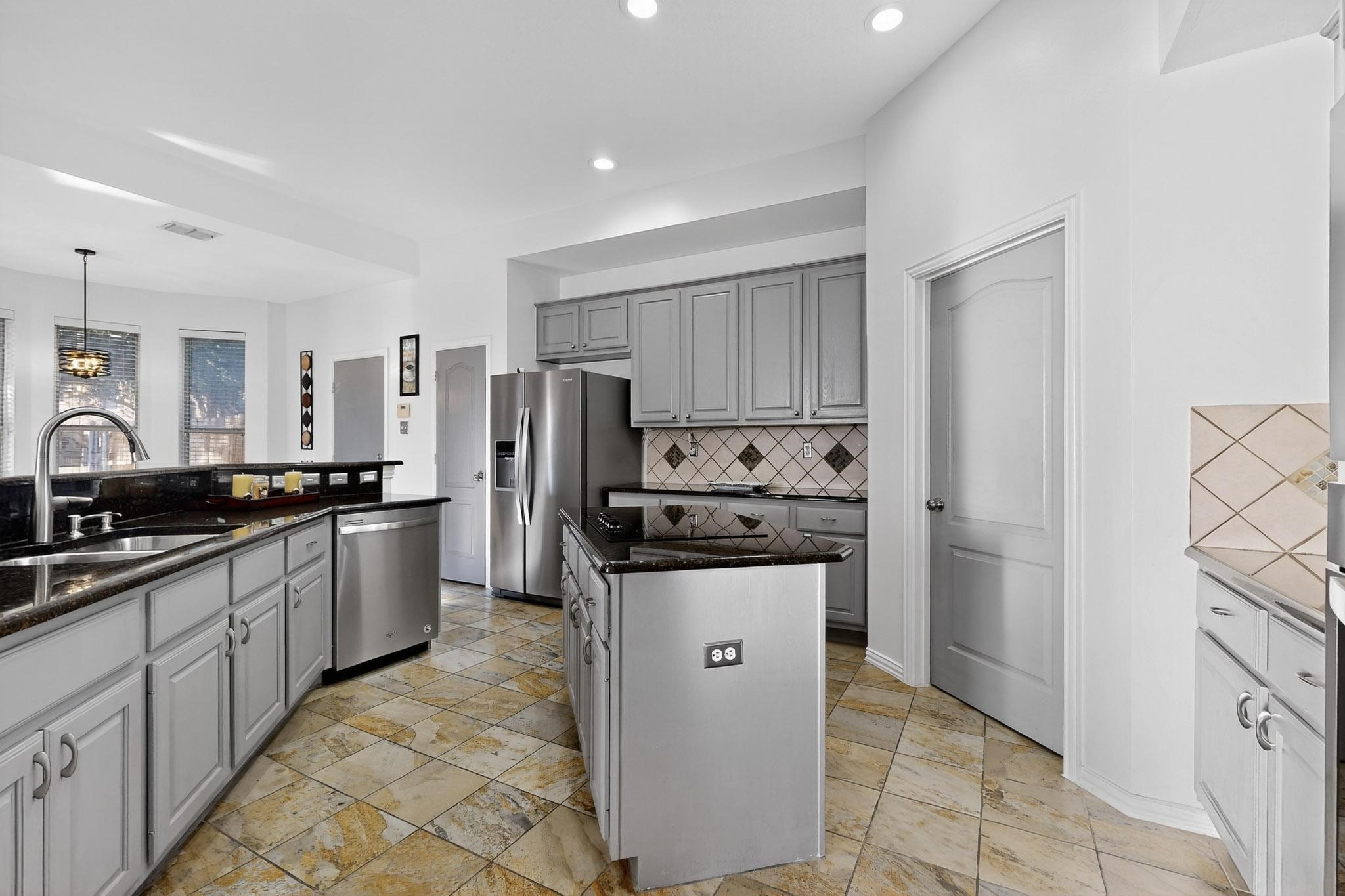 1808 Paddington Court