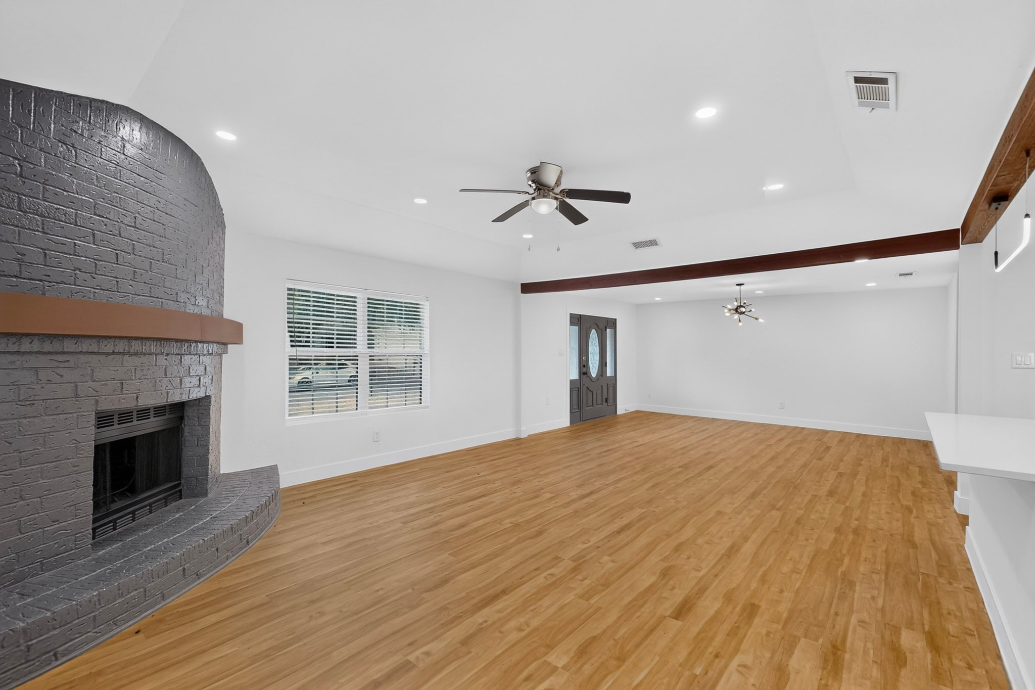 6000 Cool Springs Drive