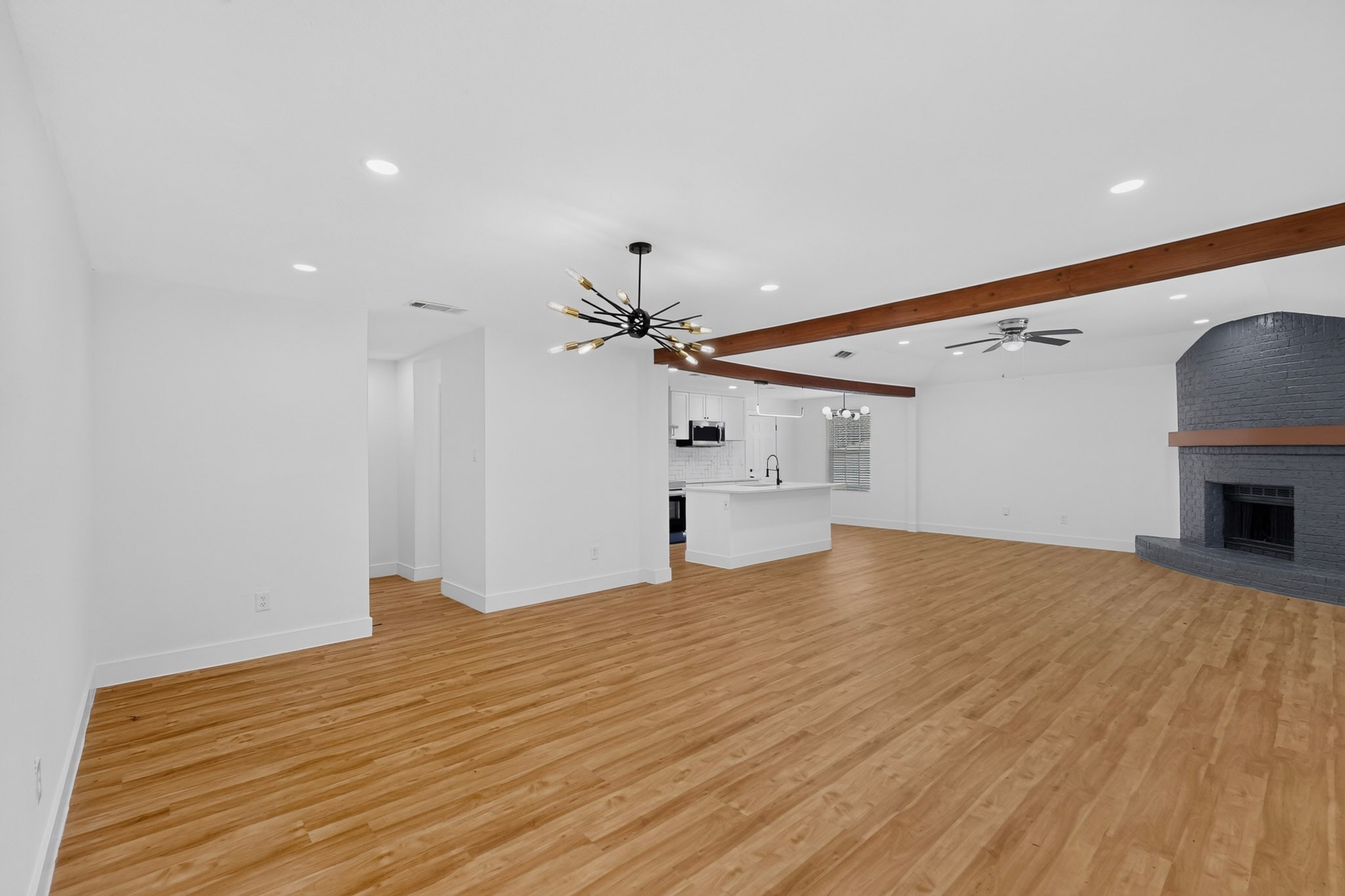 6000 Cool Springs Drive