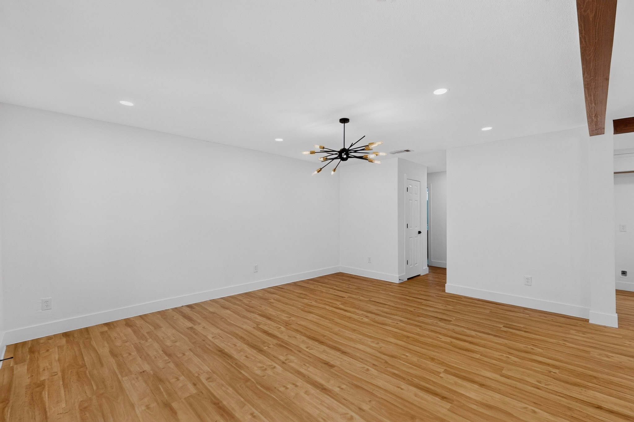 6000 Cool Springs Drive
