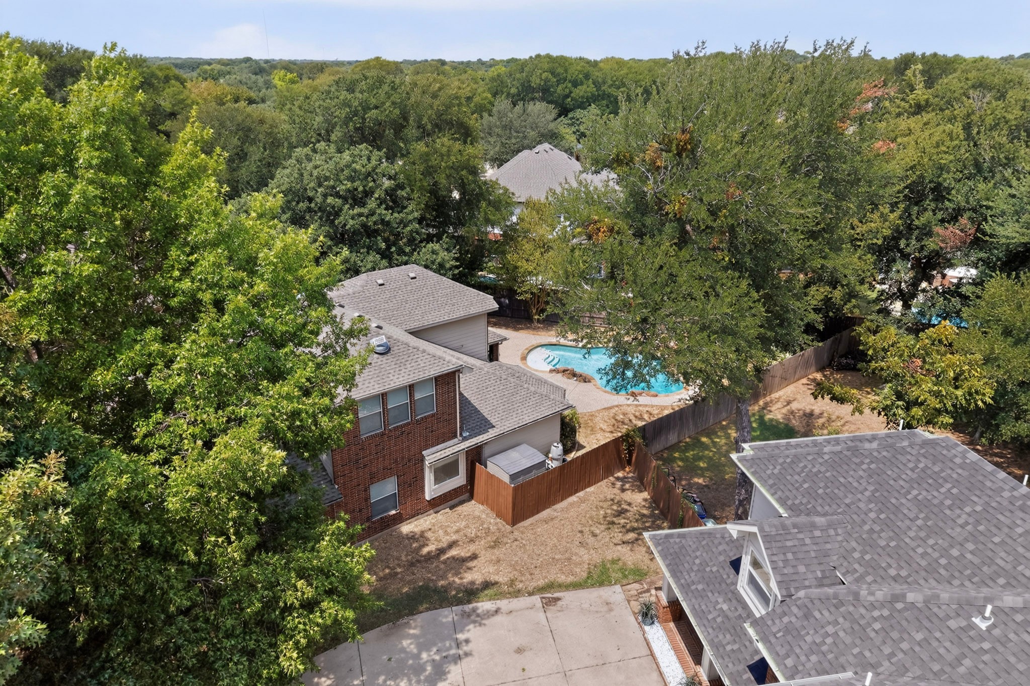 2420 Bent Trail