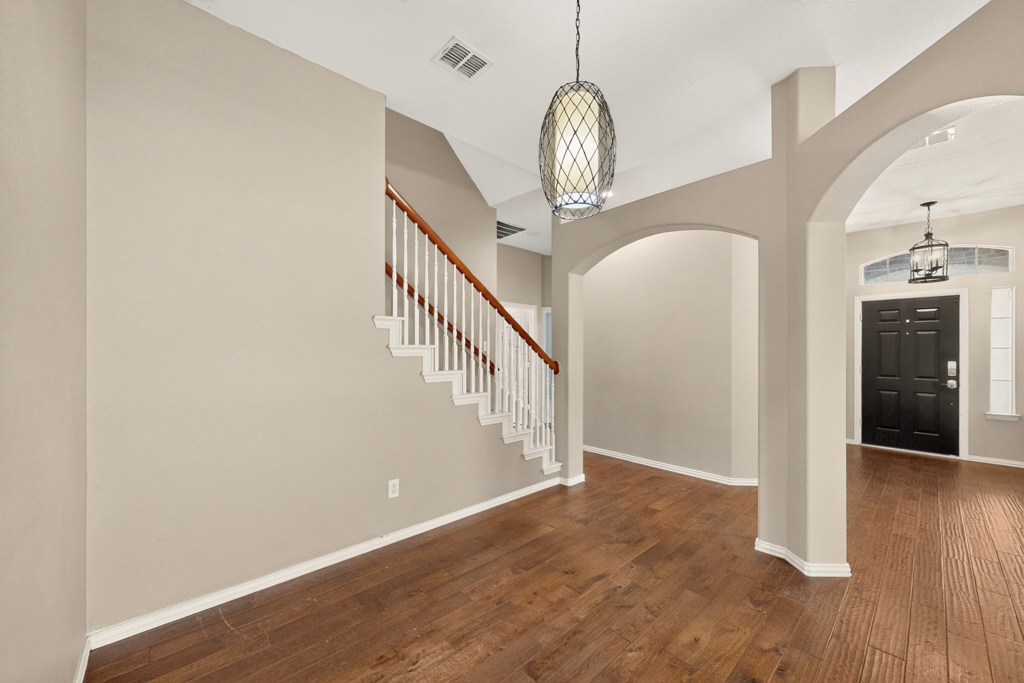 2420 Bent Trail