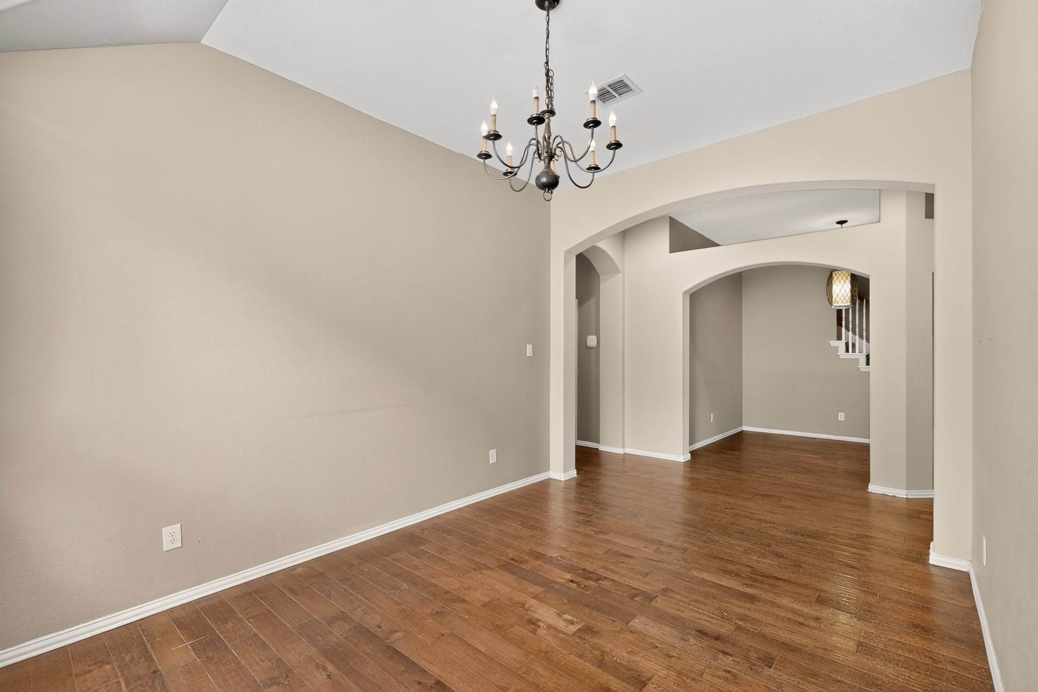 2420 Bent Trail
