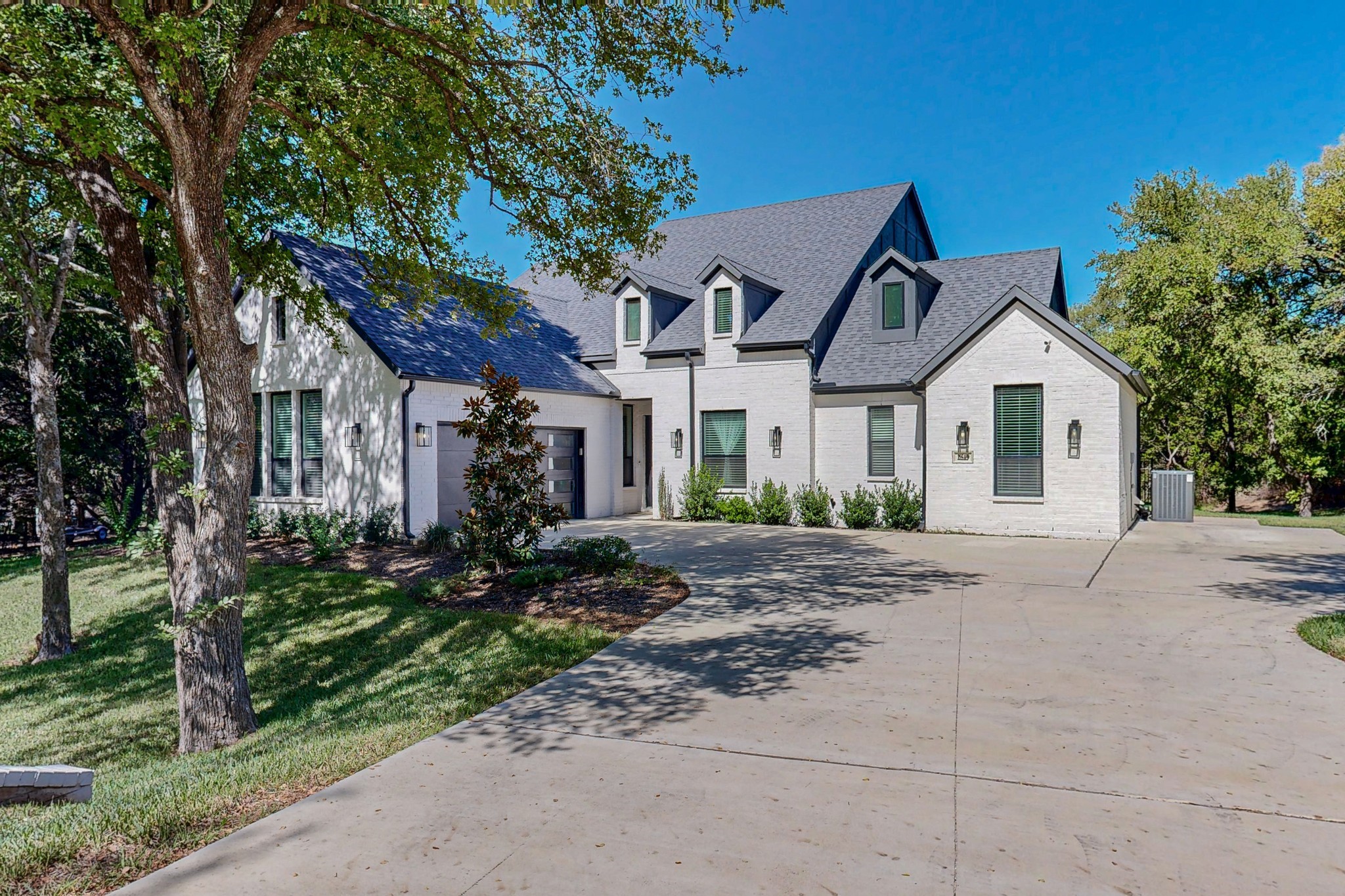 2519 Tamaron Cove