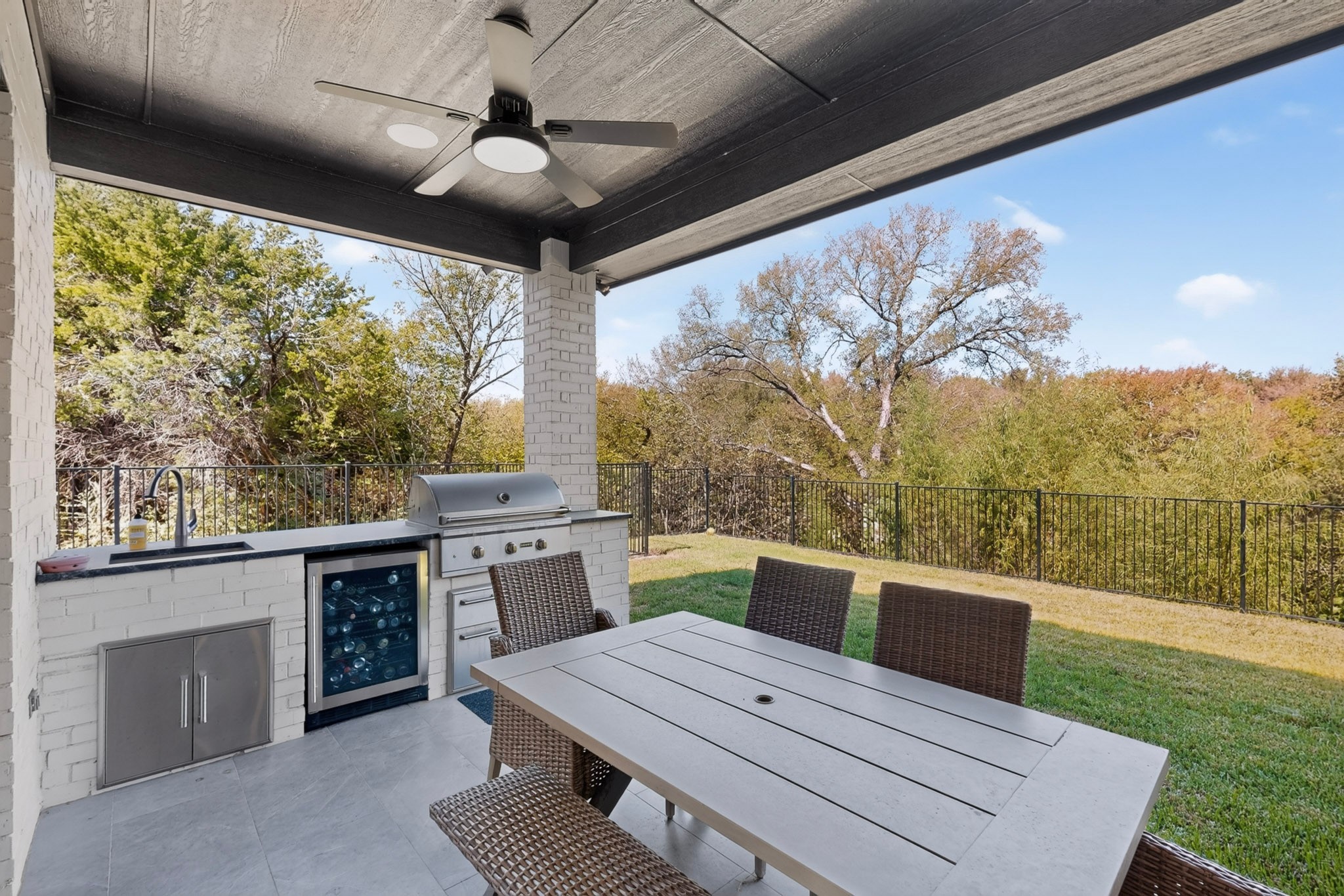2519 Tamaron Cove