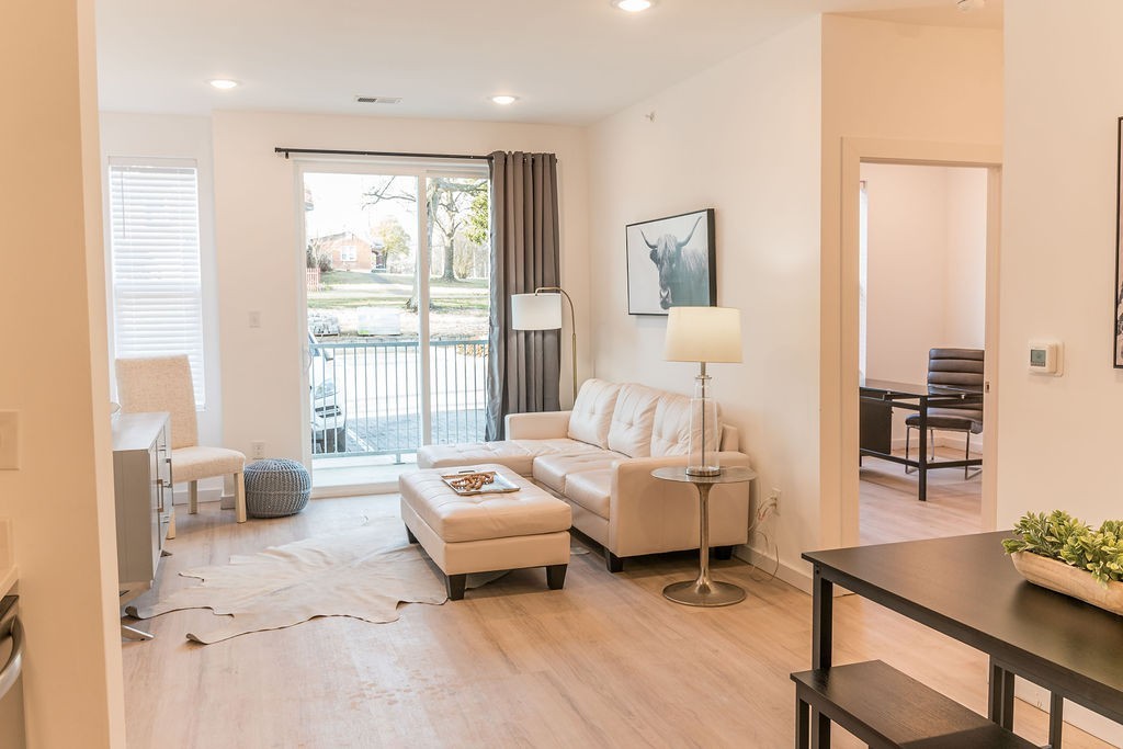 125 Liberty Ln Unit: 105