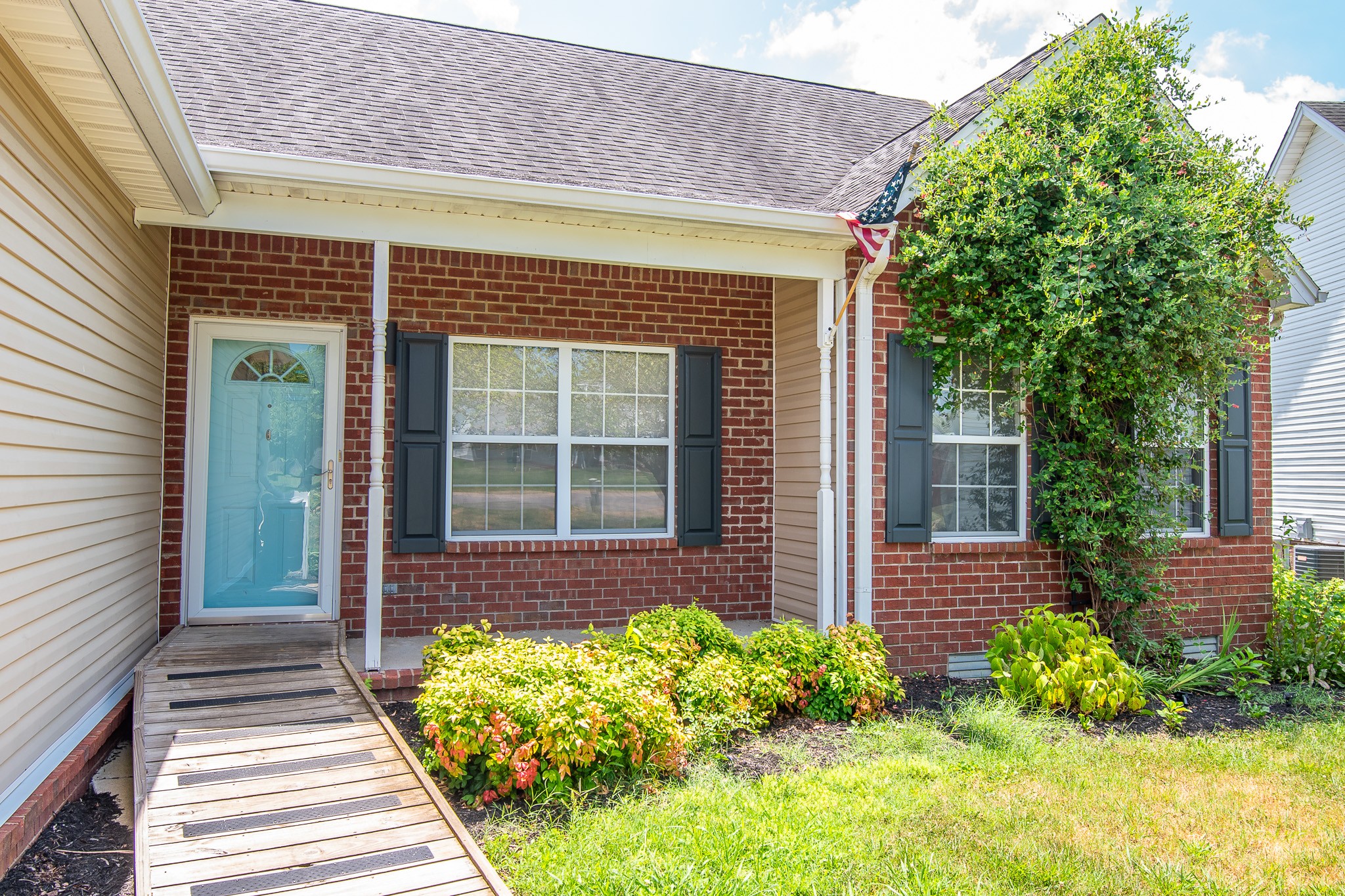 1905 Bugle Ct