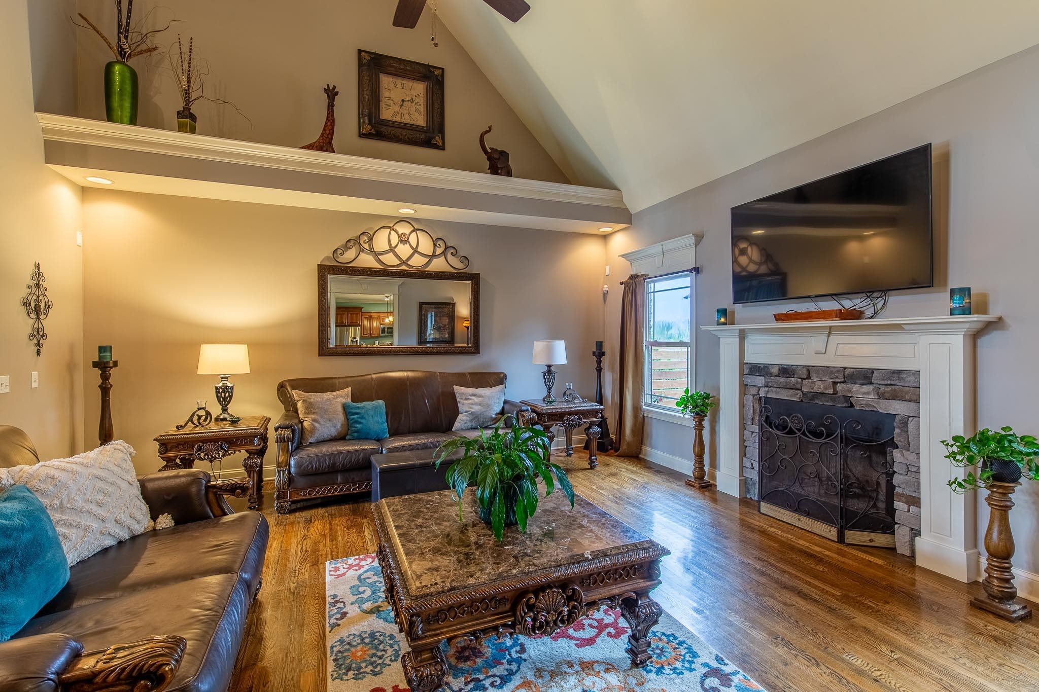 1318 Rhonda Dr