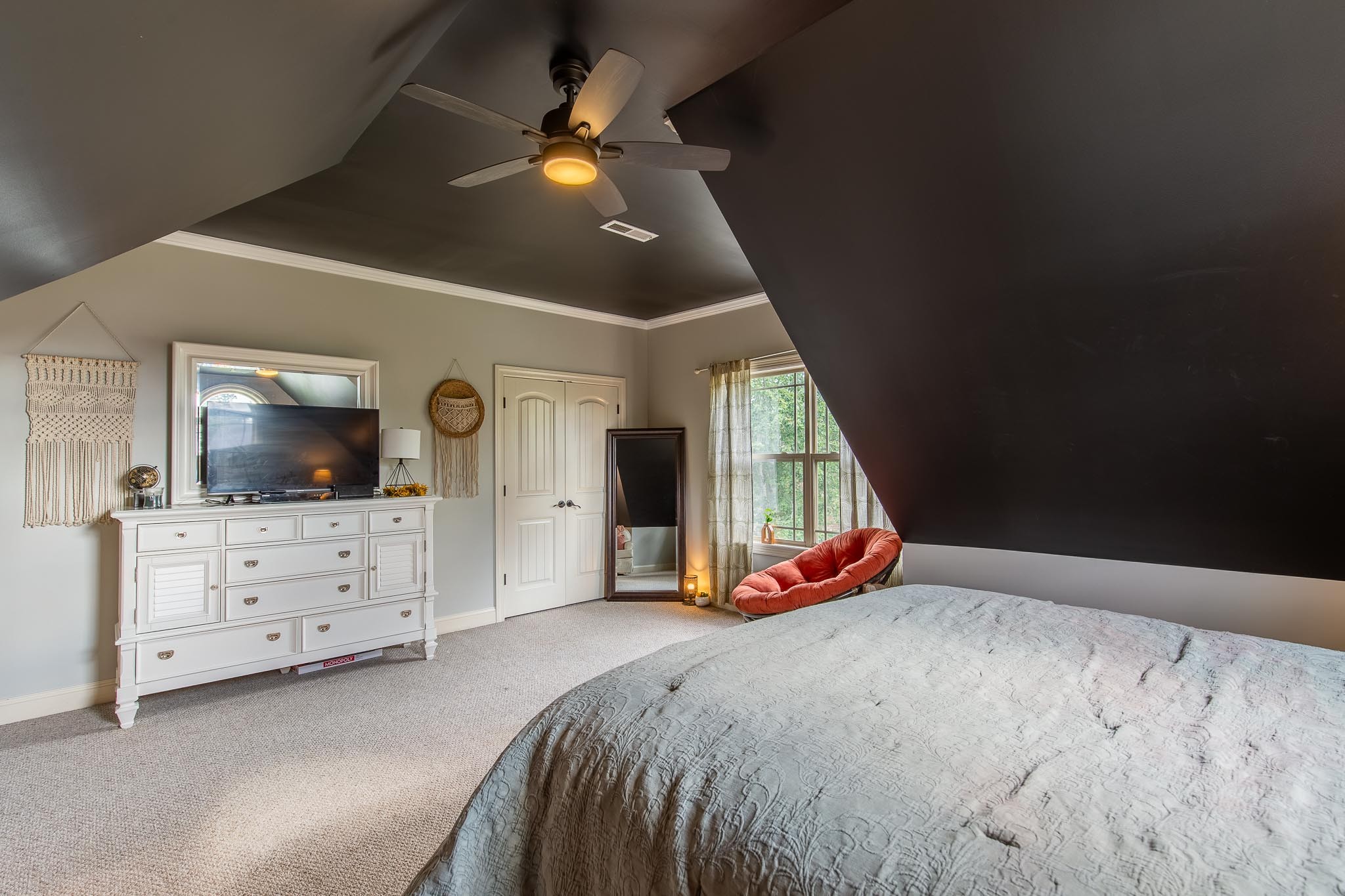 1318 Rhonda Dr