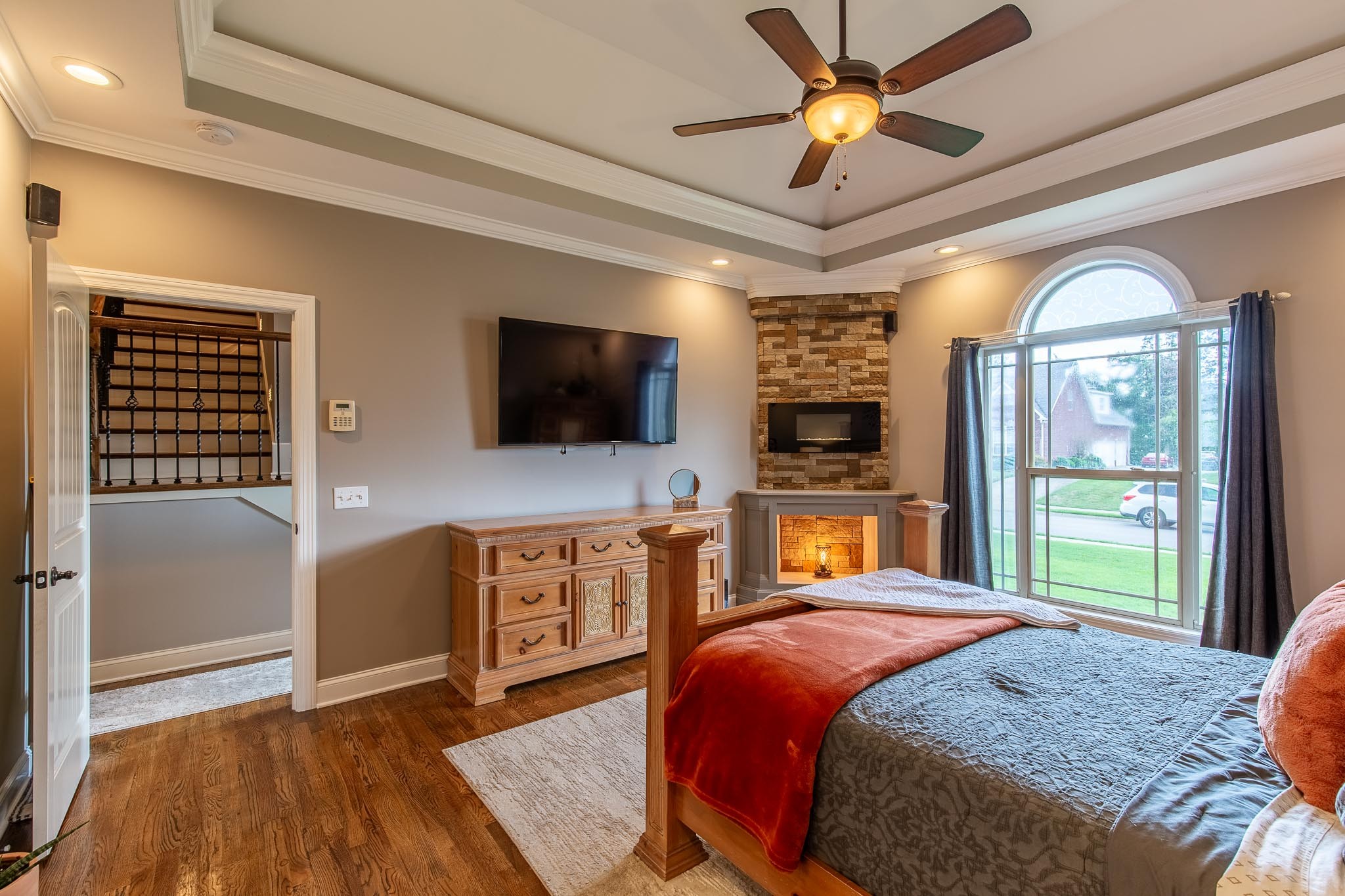 1318 Rhonda Dr