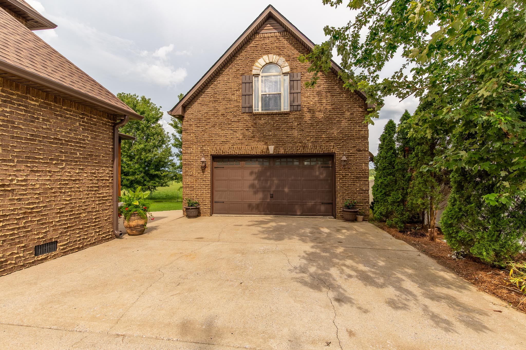 1318 Rhonda Dr