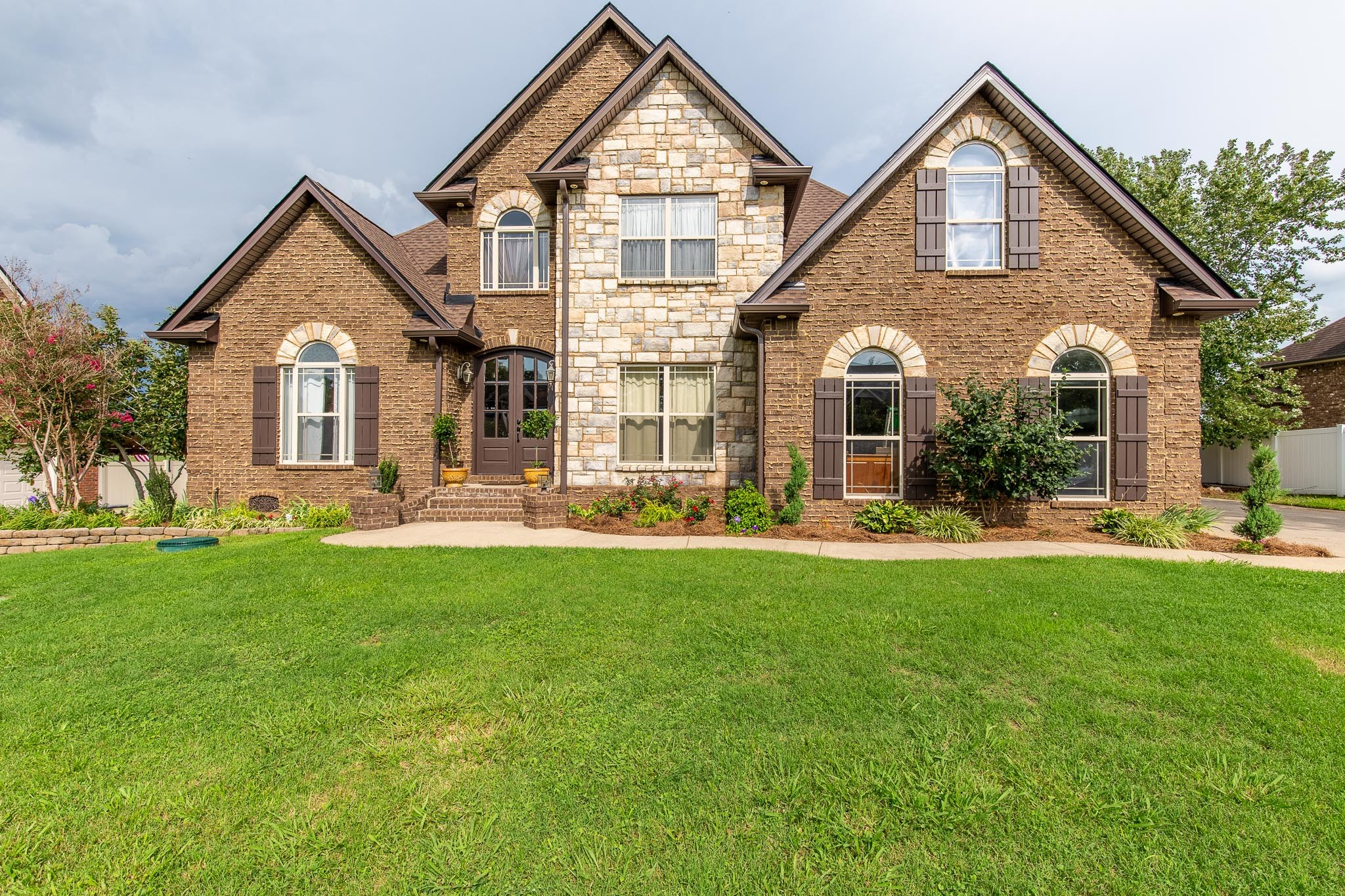 1318 Rhonda Dr