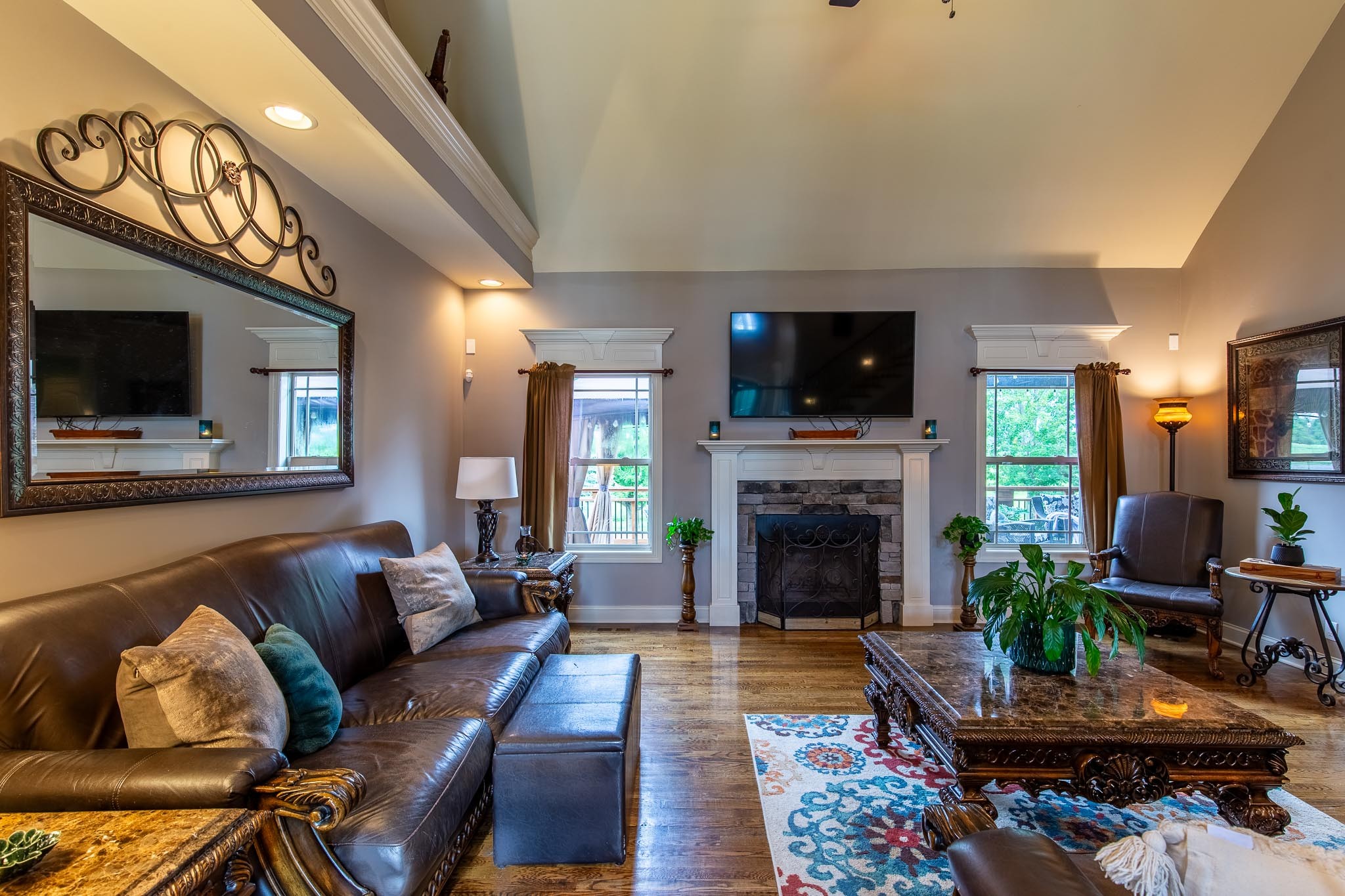 1318 Rhonda Dr