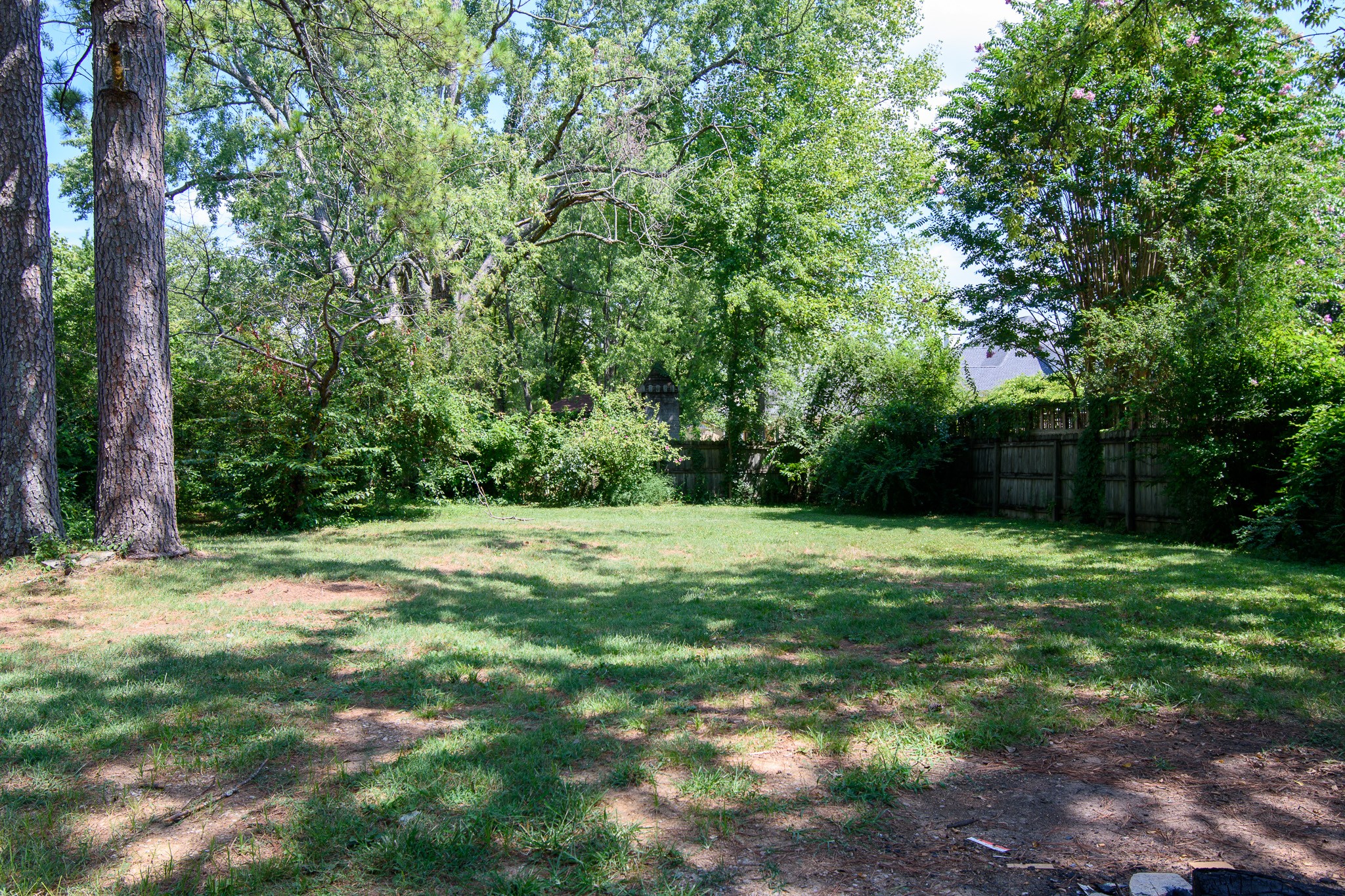 1002 Whitehall Dr