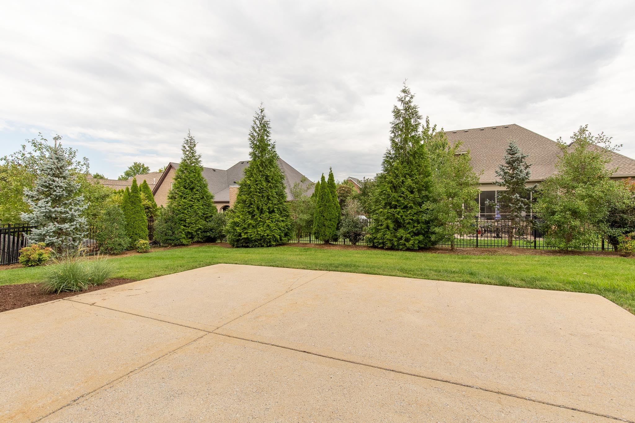 621 Gardenia Way