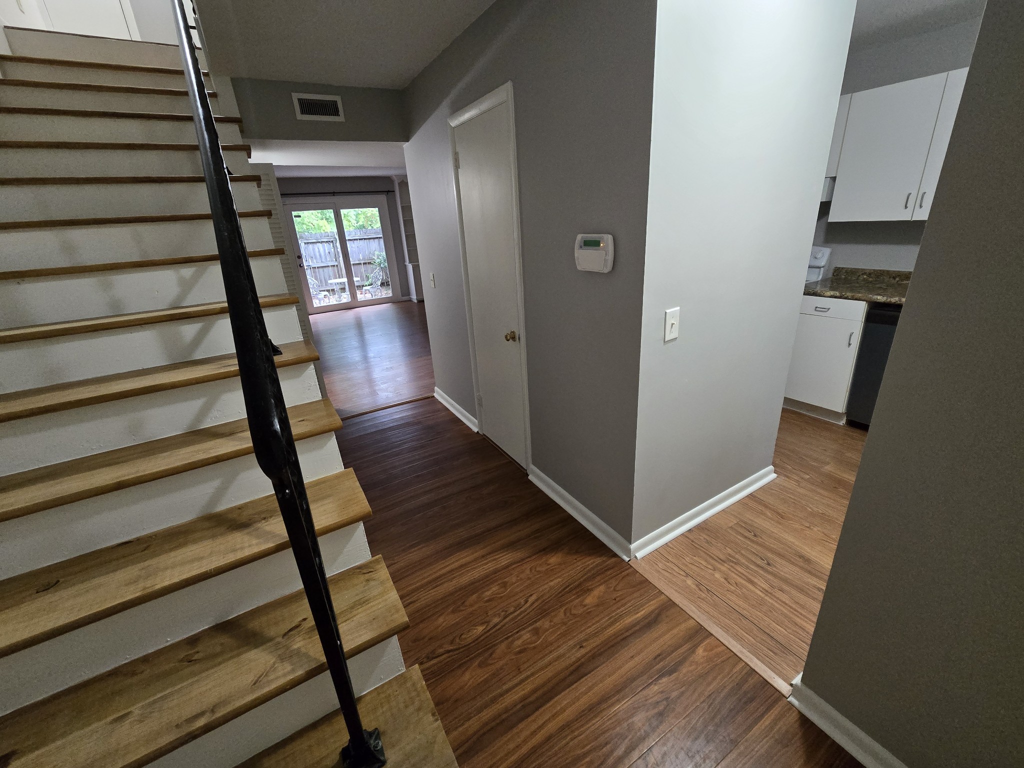 523 Harding Pl Unit: B18