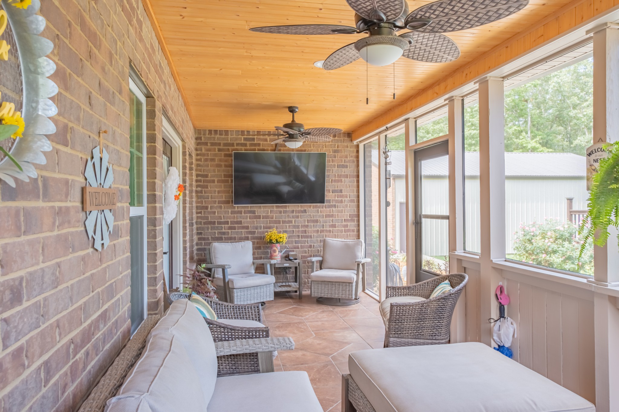 270 Bonner Way
