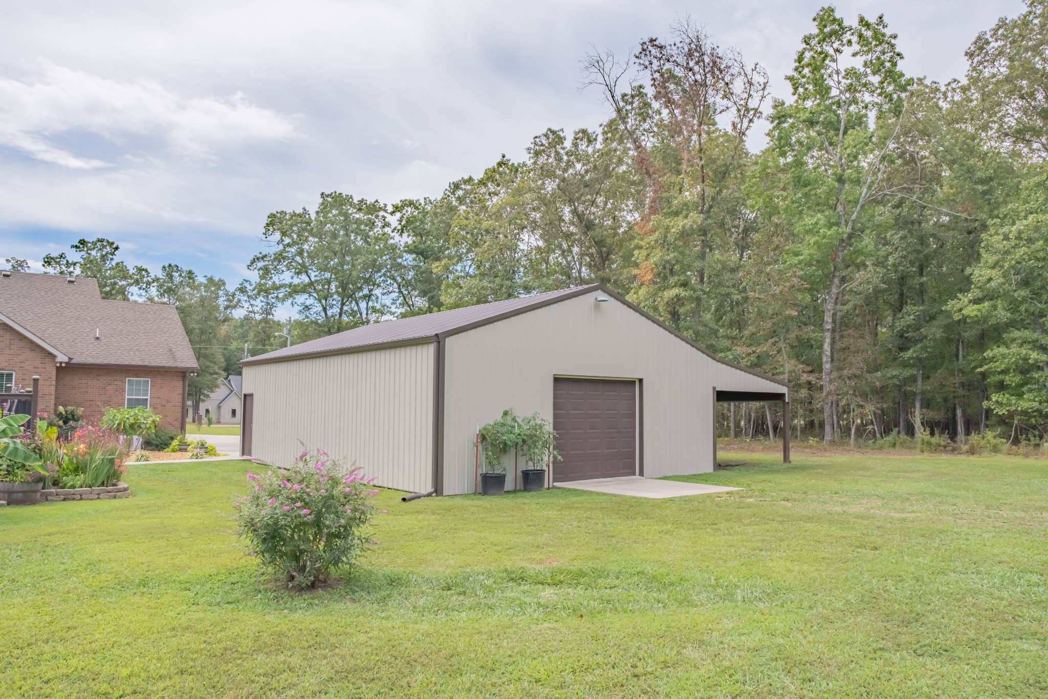 270 Bonner Way