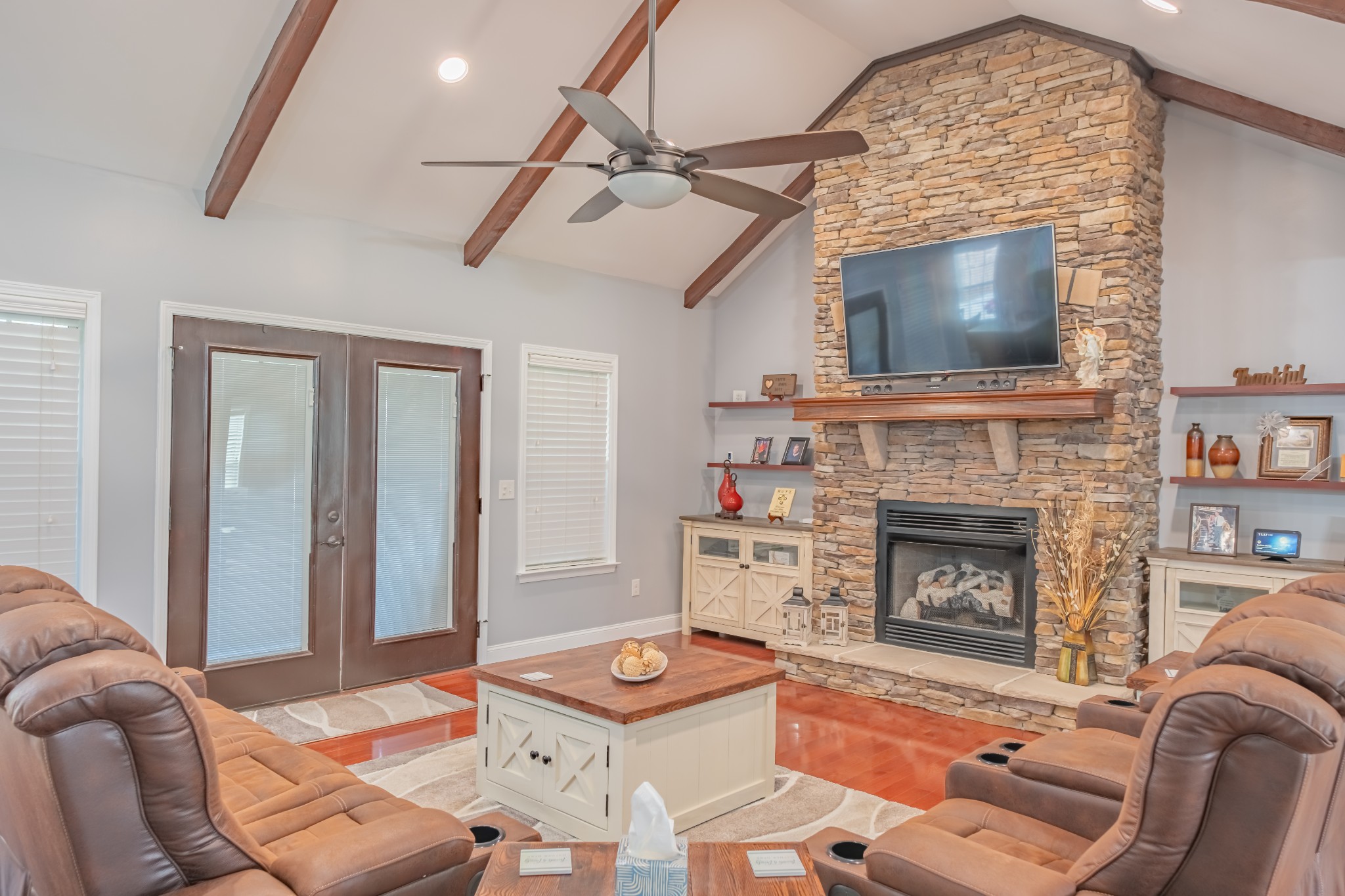 270 Bonner Way