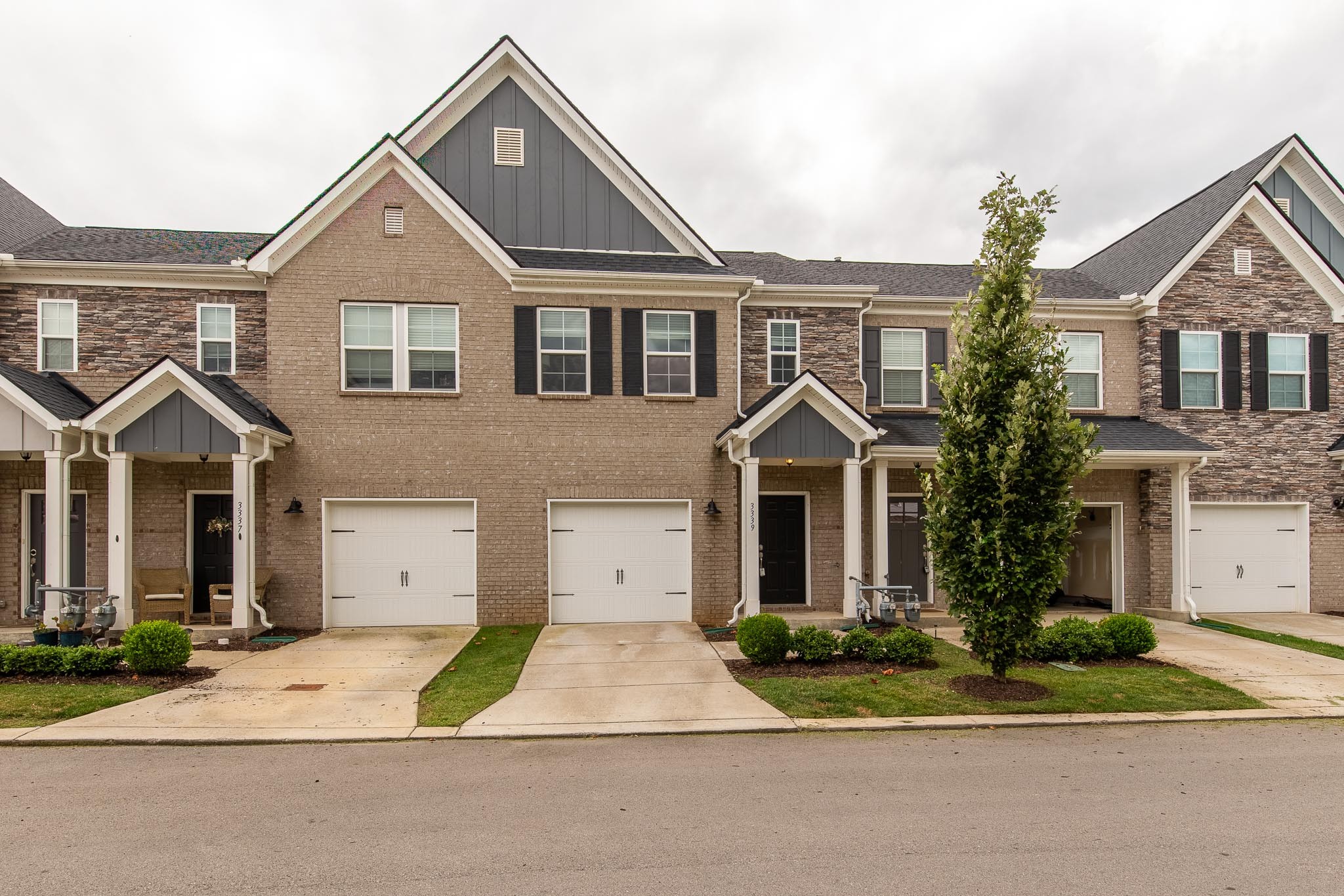 3339 Brookberry Ln