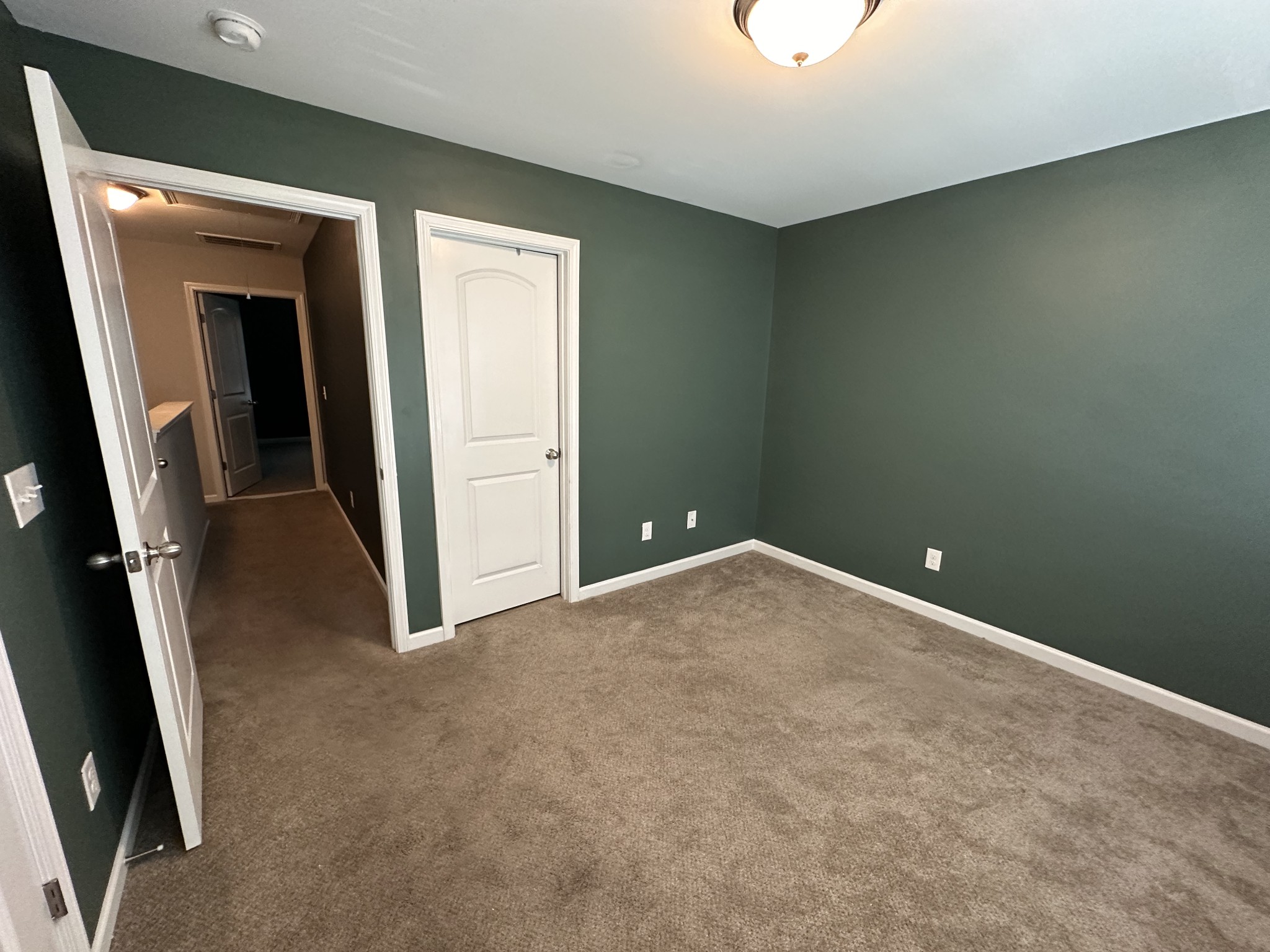 220 Jenna Lee Cir