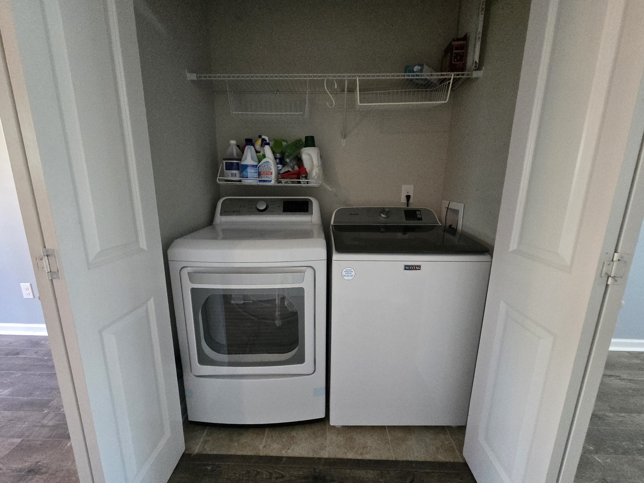 220 Jenna Lee Cir