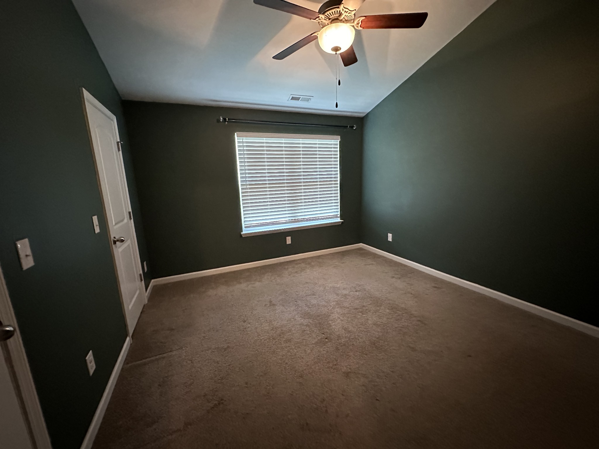 220 Jenna Lee Cir