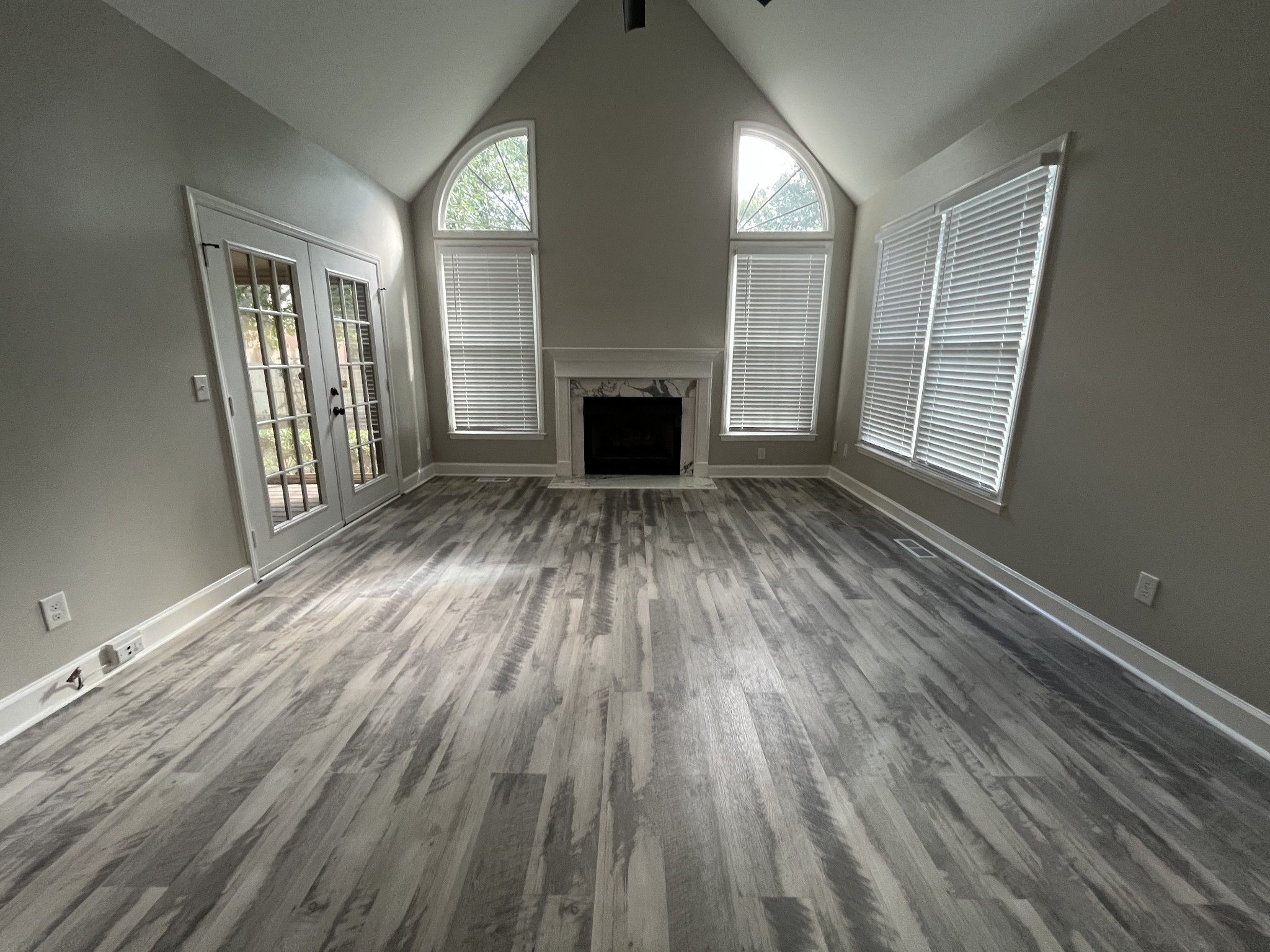 2357 Wimbledon Cir