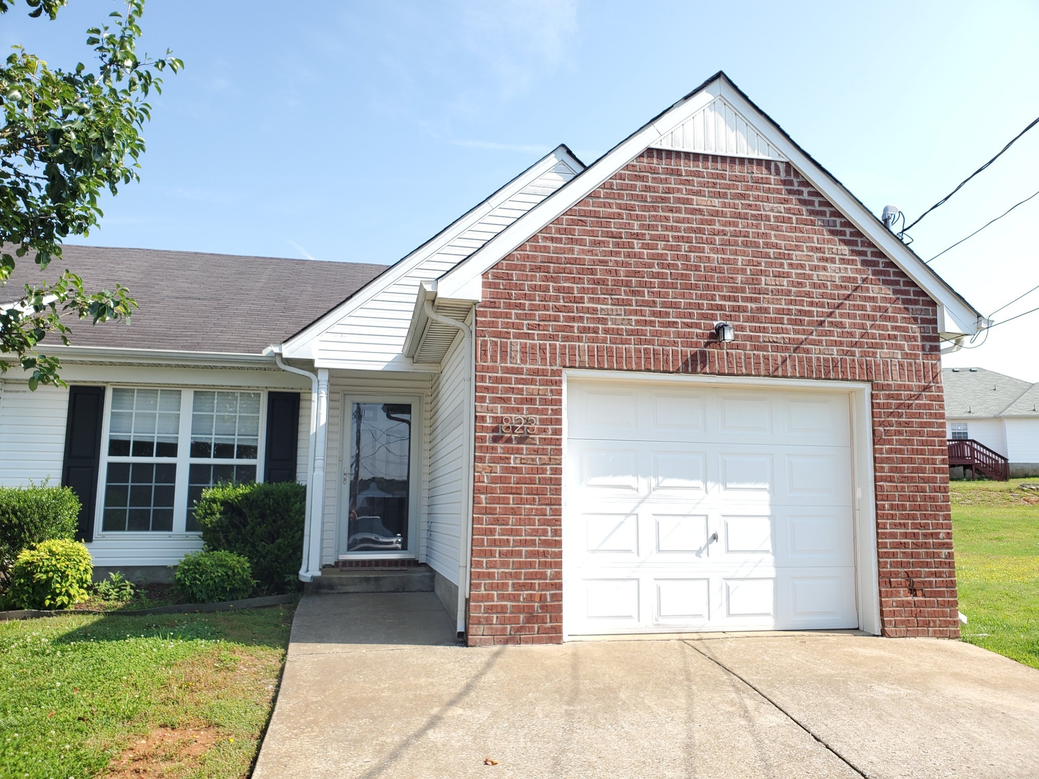 823 Neptune Ct