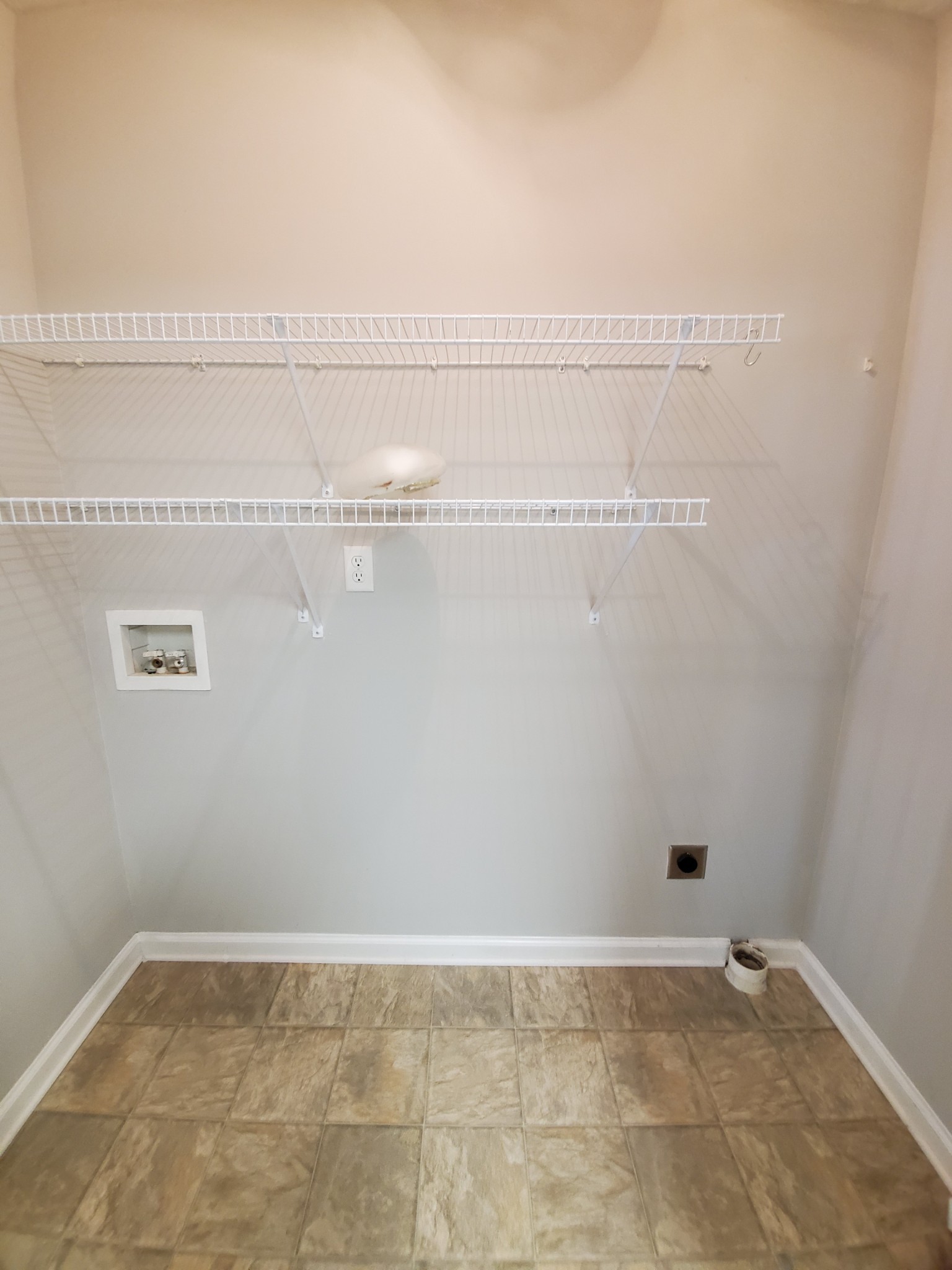 823 Neptune Ct