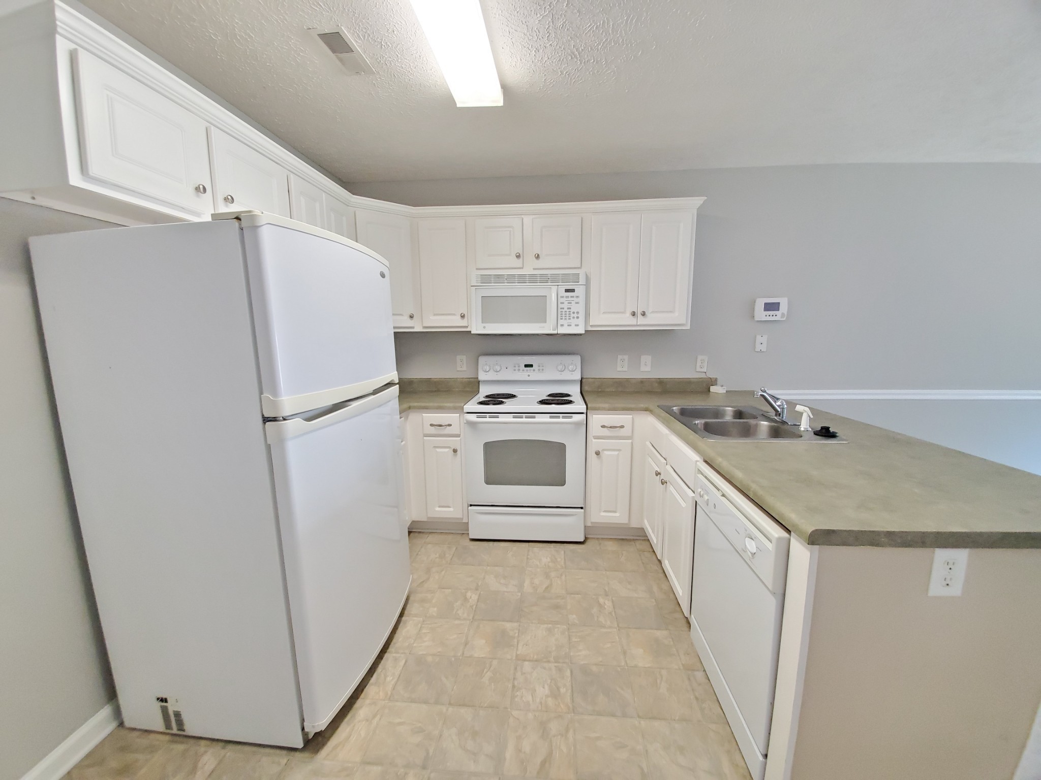 823 Neptune Ct